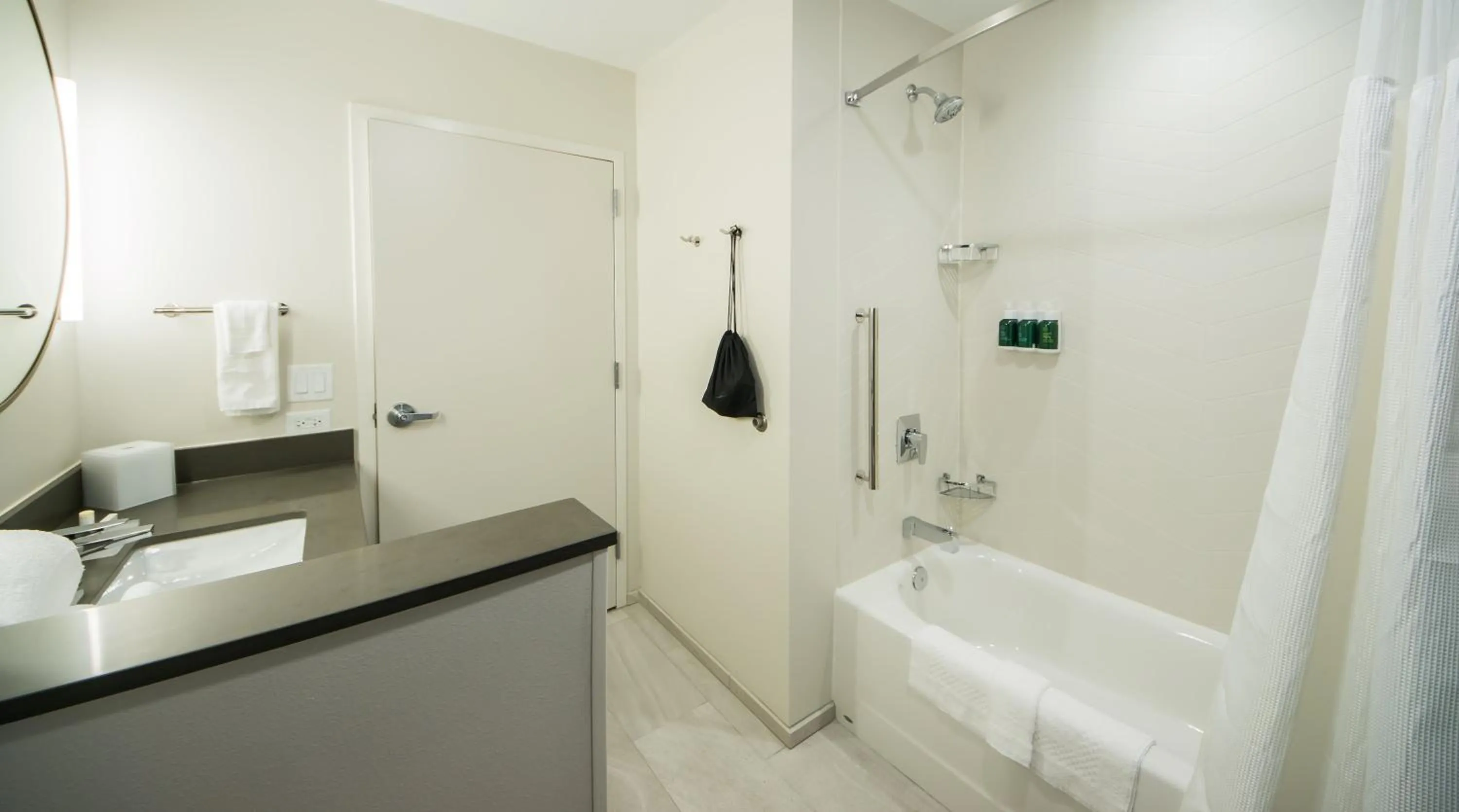 Bathroom in Fairfield Inn & Suites by Marriott Melbourne Viera Town Center