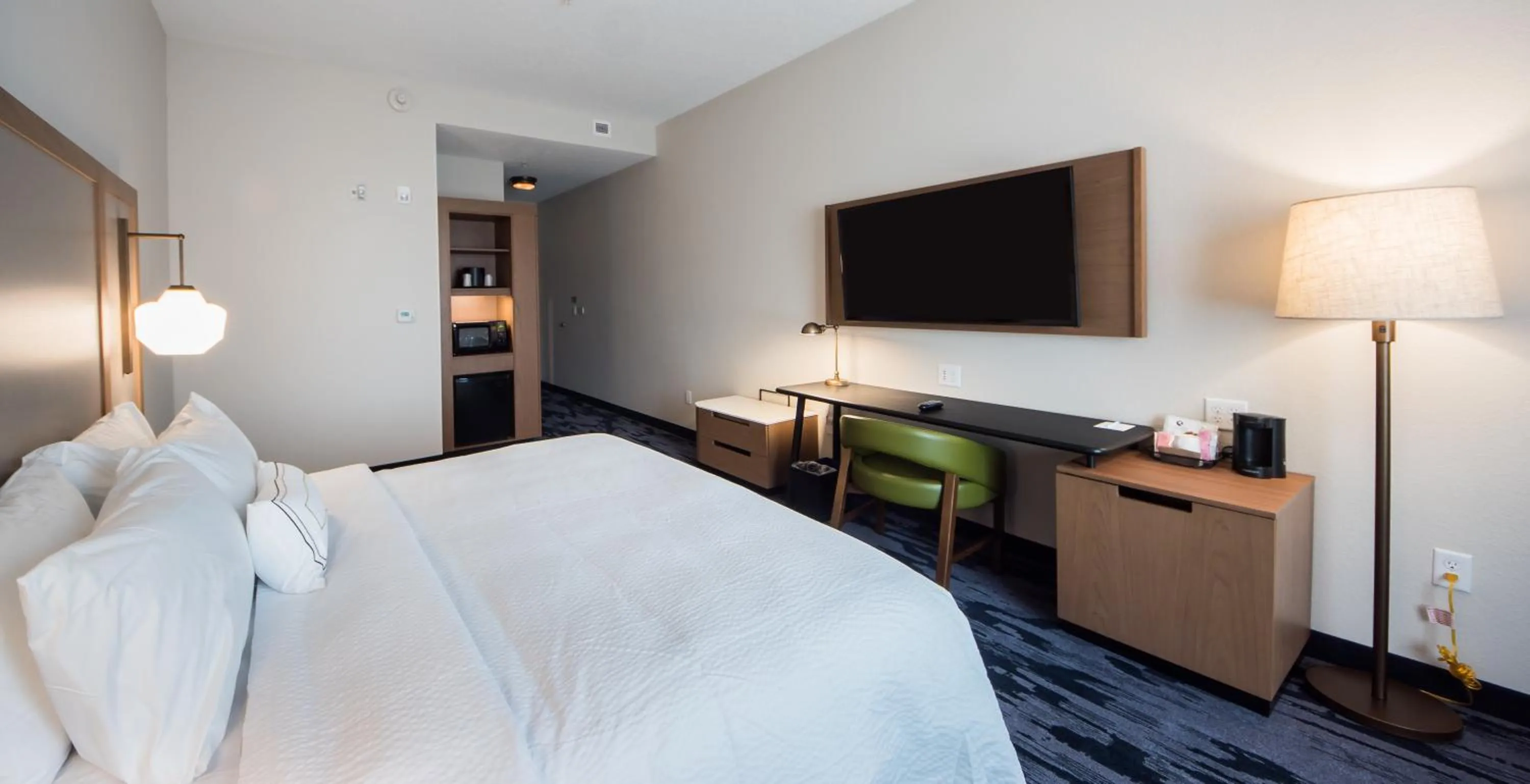 Bed in Fairfield Inn & Suites by Marriott Melbourne Viera Town Center