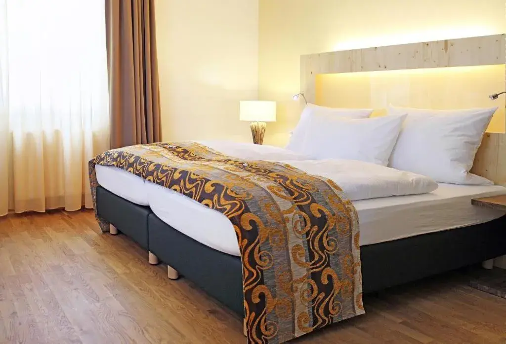 Double Room - single occupancy in GROSCH Brauhotel & Gasthof Double Room - single occupancy in GROSCH Brauhotel & Gasthof