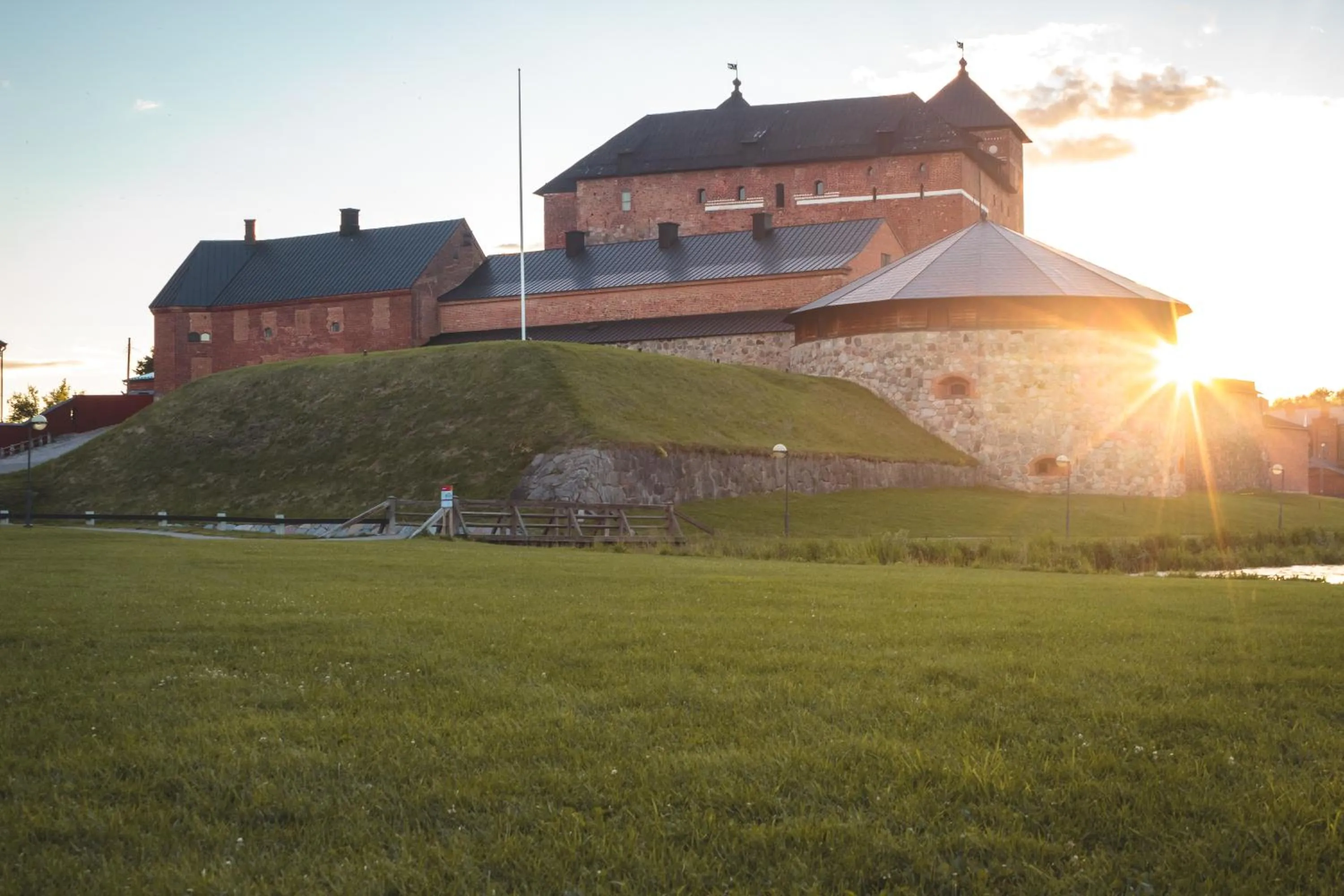 Off site in Lepaan Kartanon Toimela