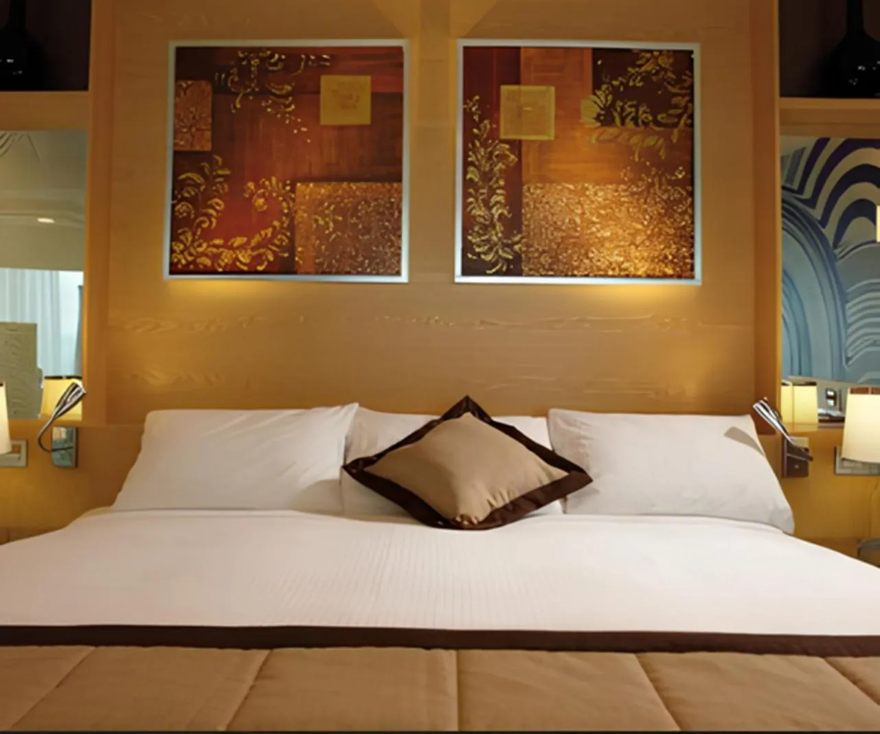 Bedroom, Bed in Riu Plaza Guadalajara