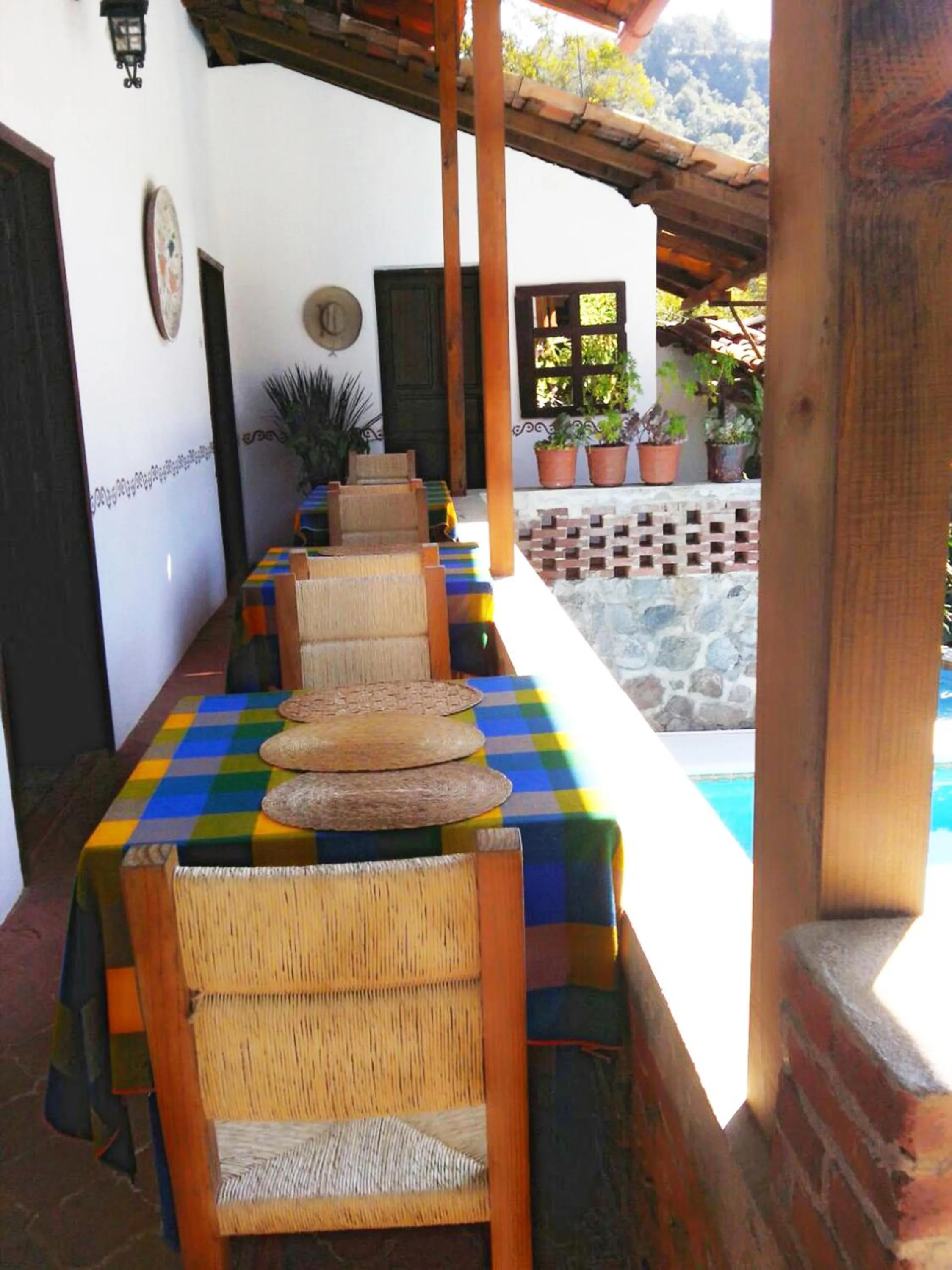 Restaurant/places to eat in La Casona Breakfast & Wellness Center