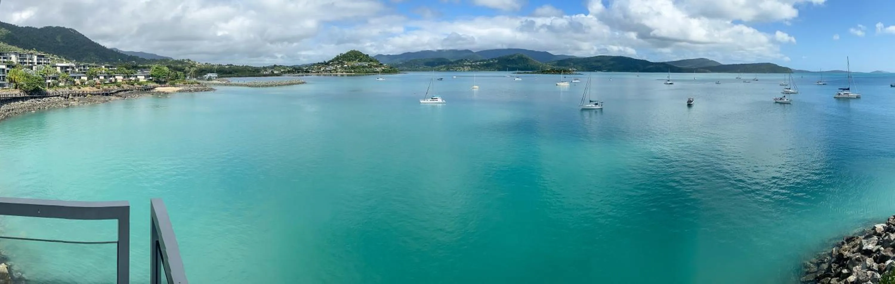 Sea view in Peninsula Airlie Beach