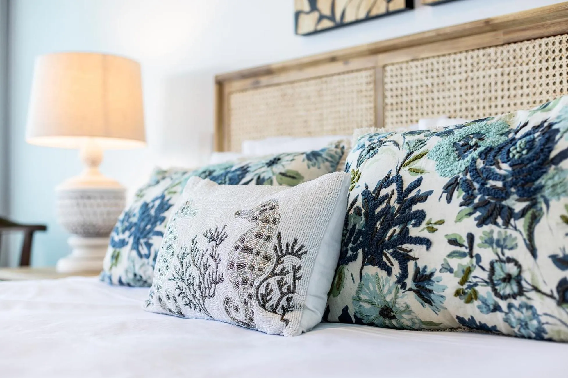 Bed in Peninsula Airlie Beach