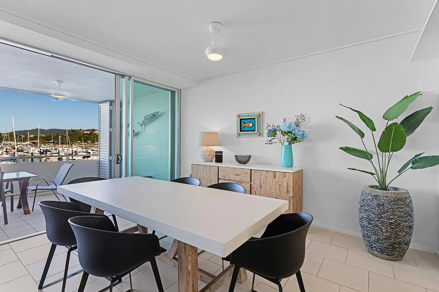 Dining area in Peninsula Airlie Beach