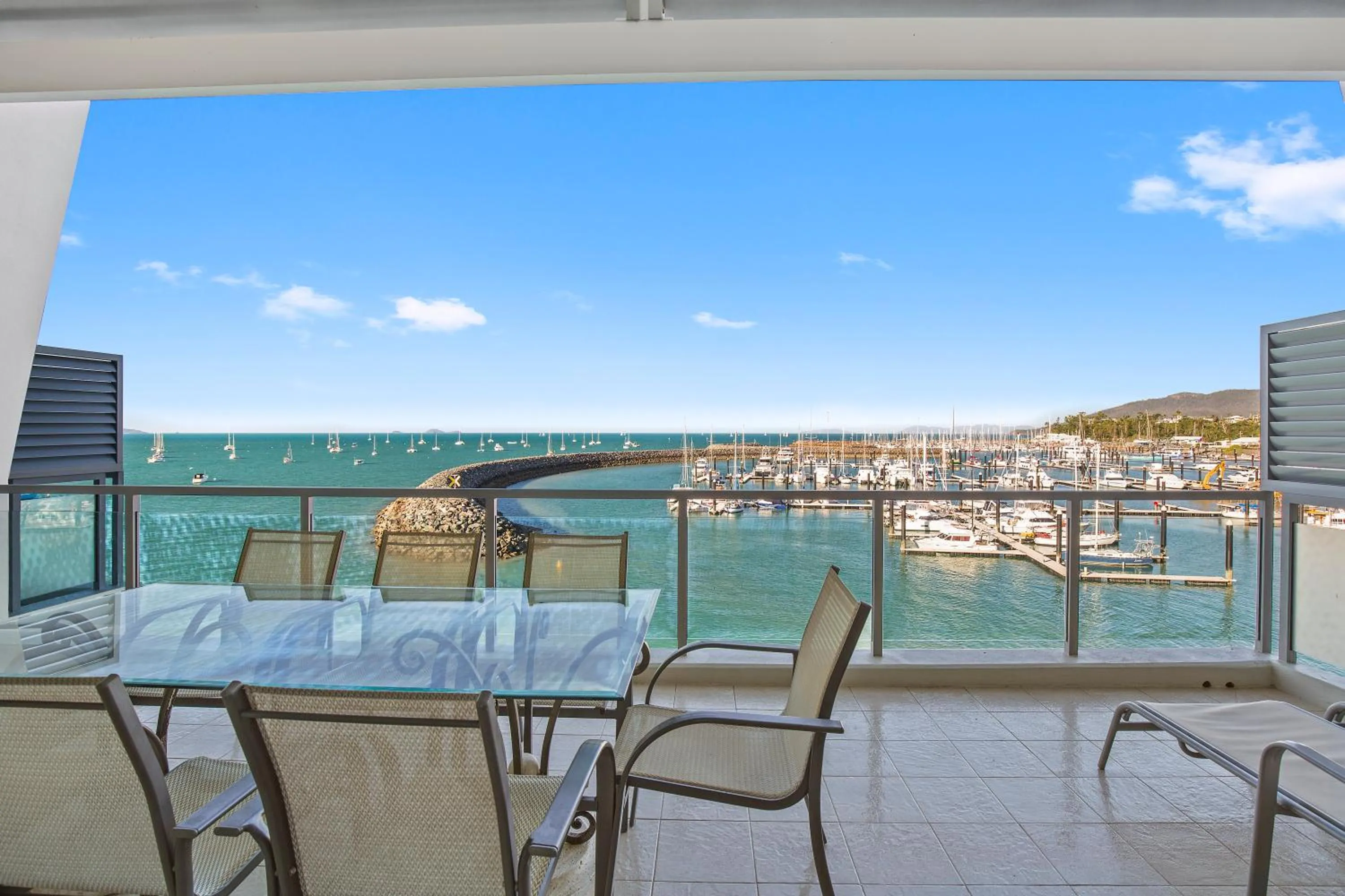 Balcony/Terrace in Peninsula Airlie Beach