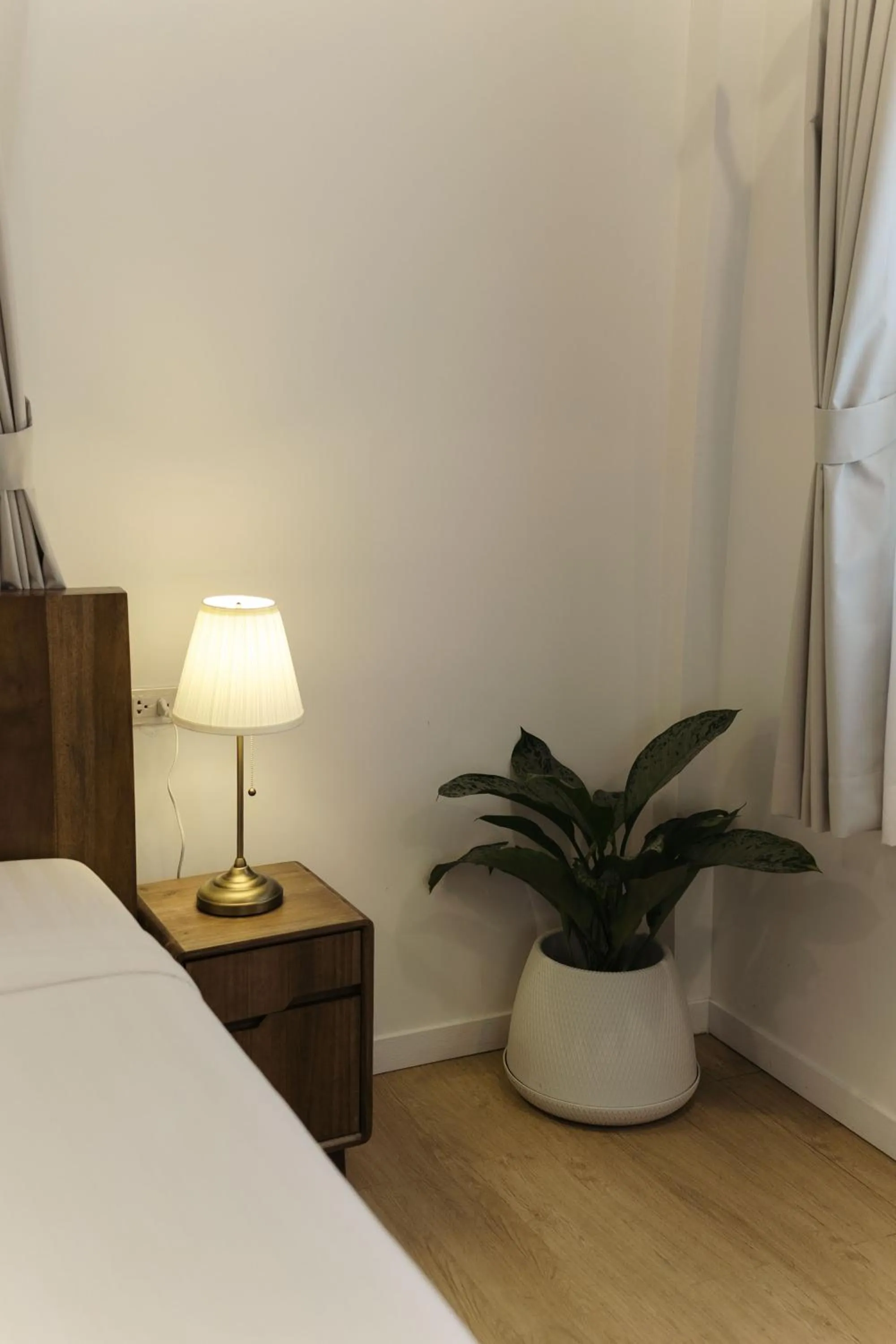 Property building, Bed in Golden Hill Resort