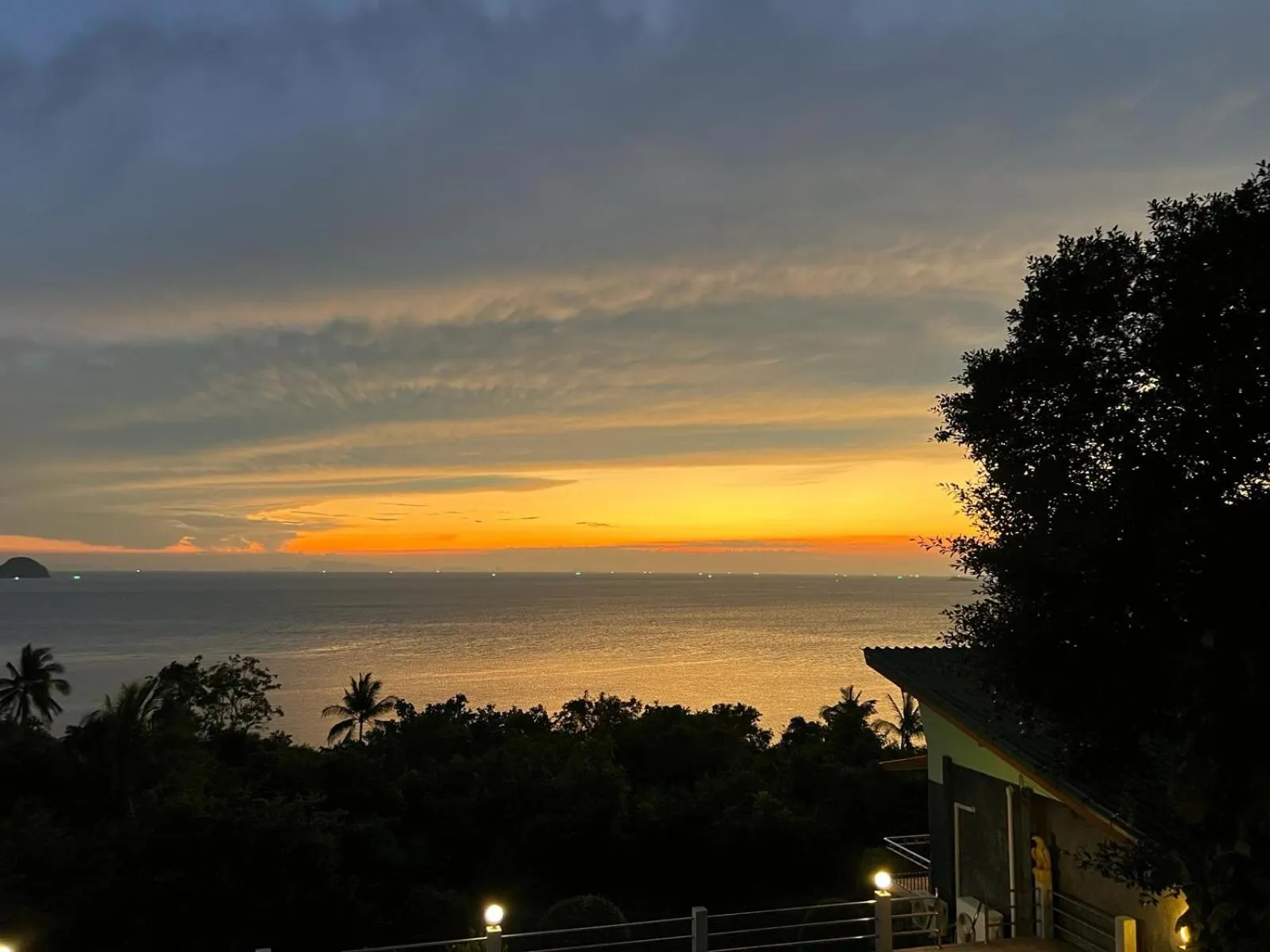 Sunset in Golden Hill Resort