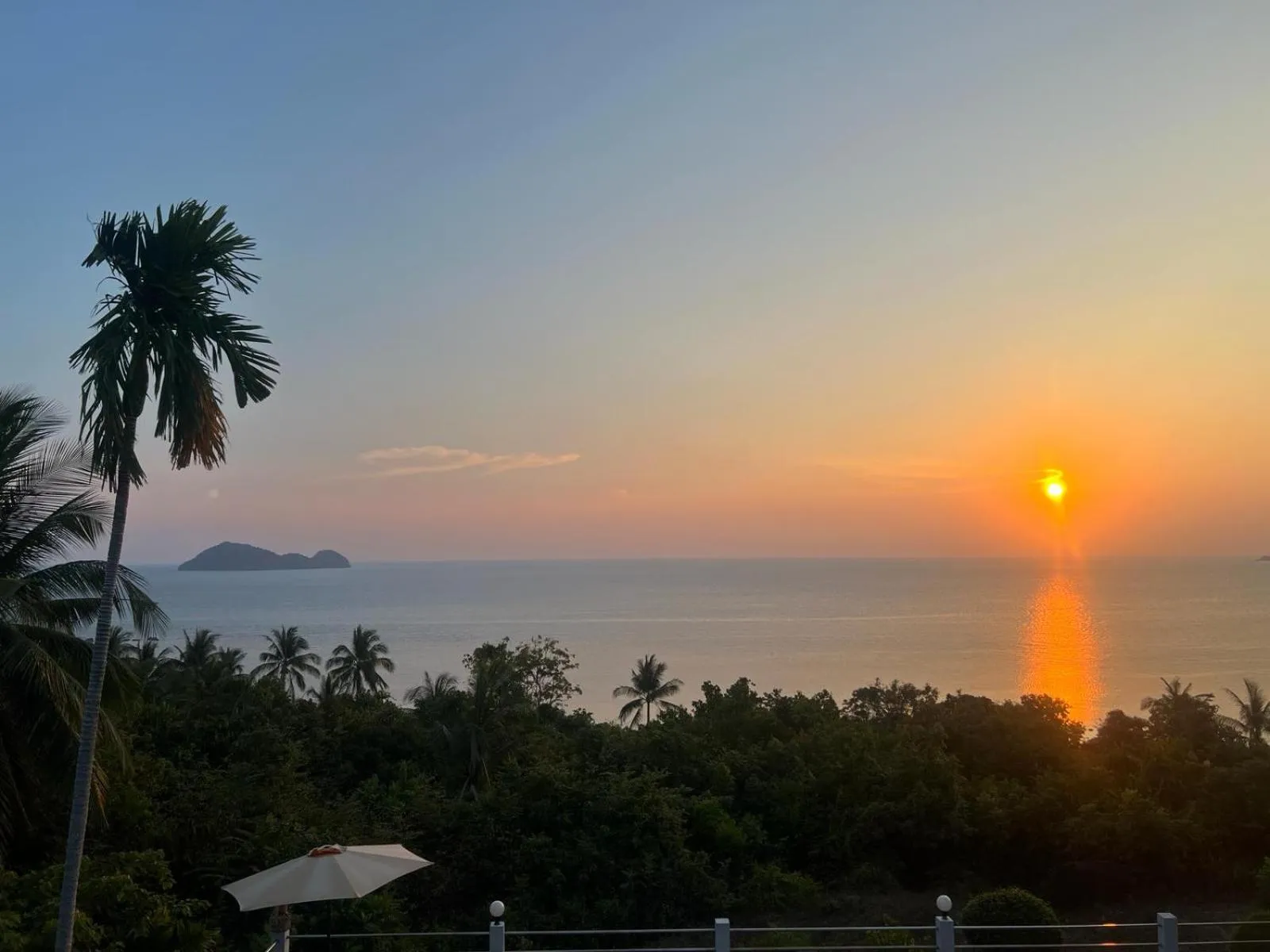 Sunset in Golden Hill Resort