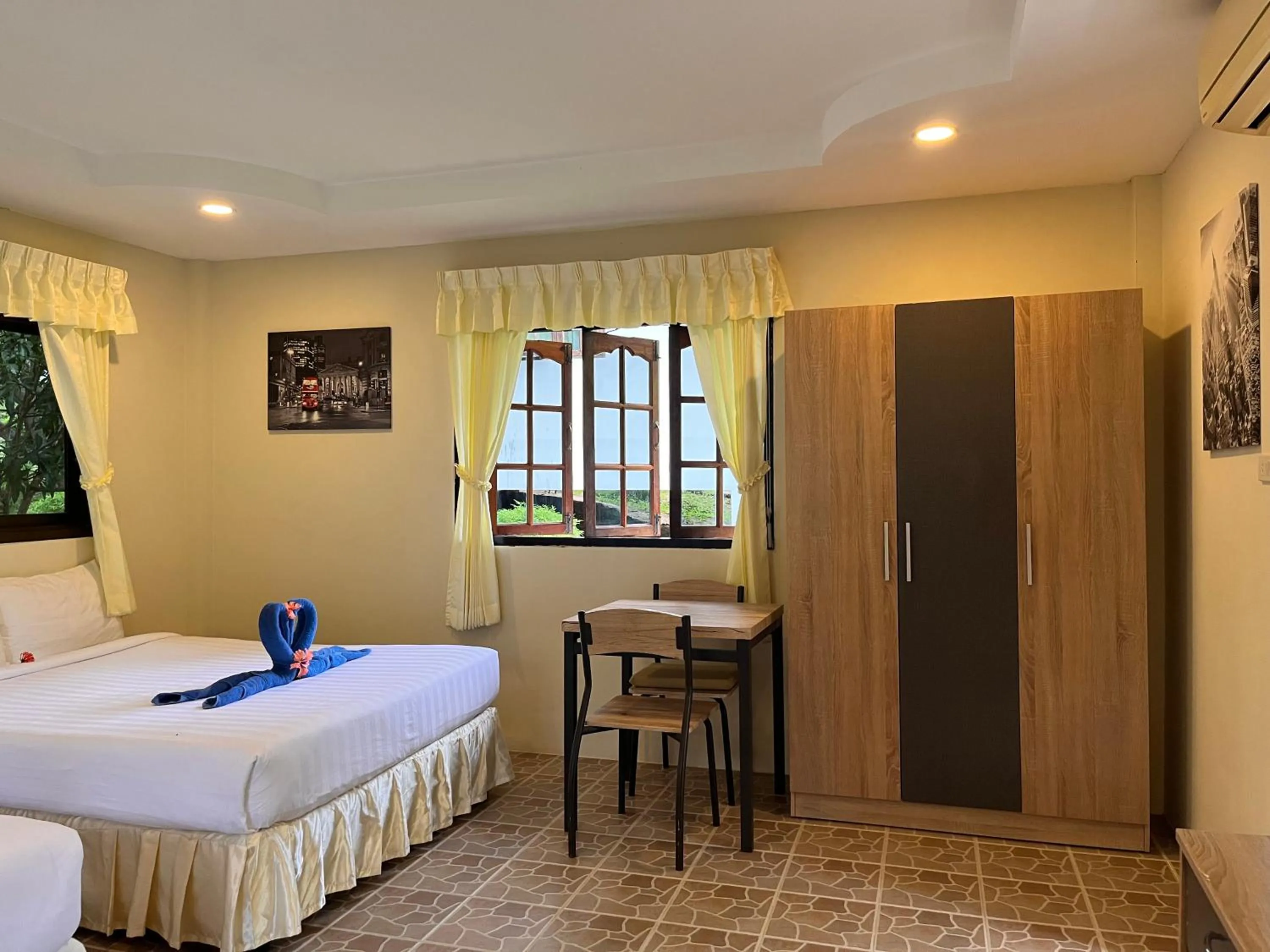 Bed in Golden Hill Resort