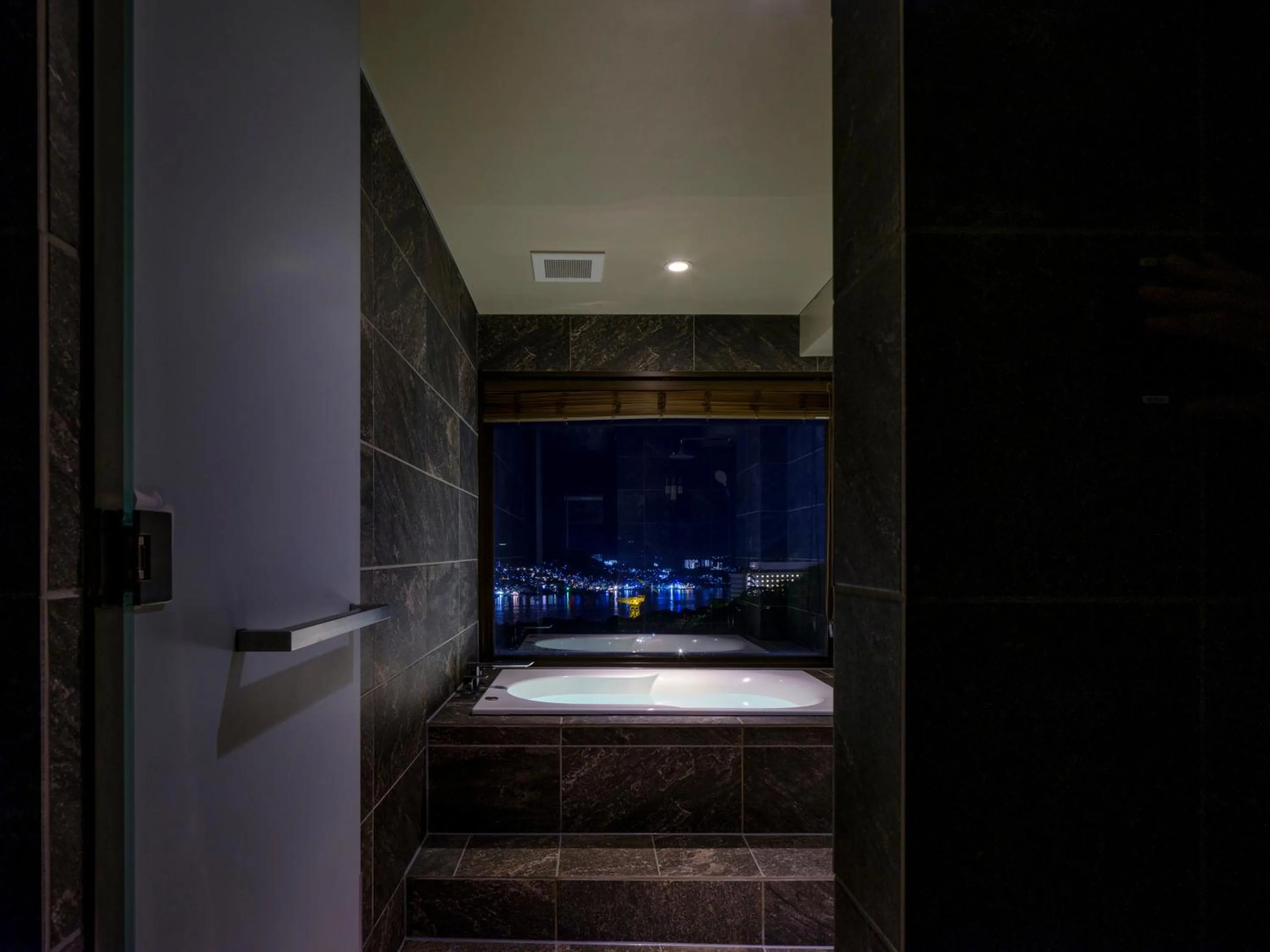 Bathroom in Inasayama Kanko Hotel