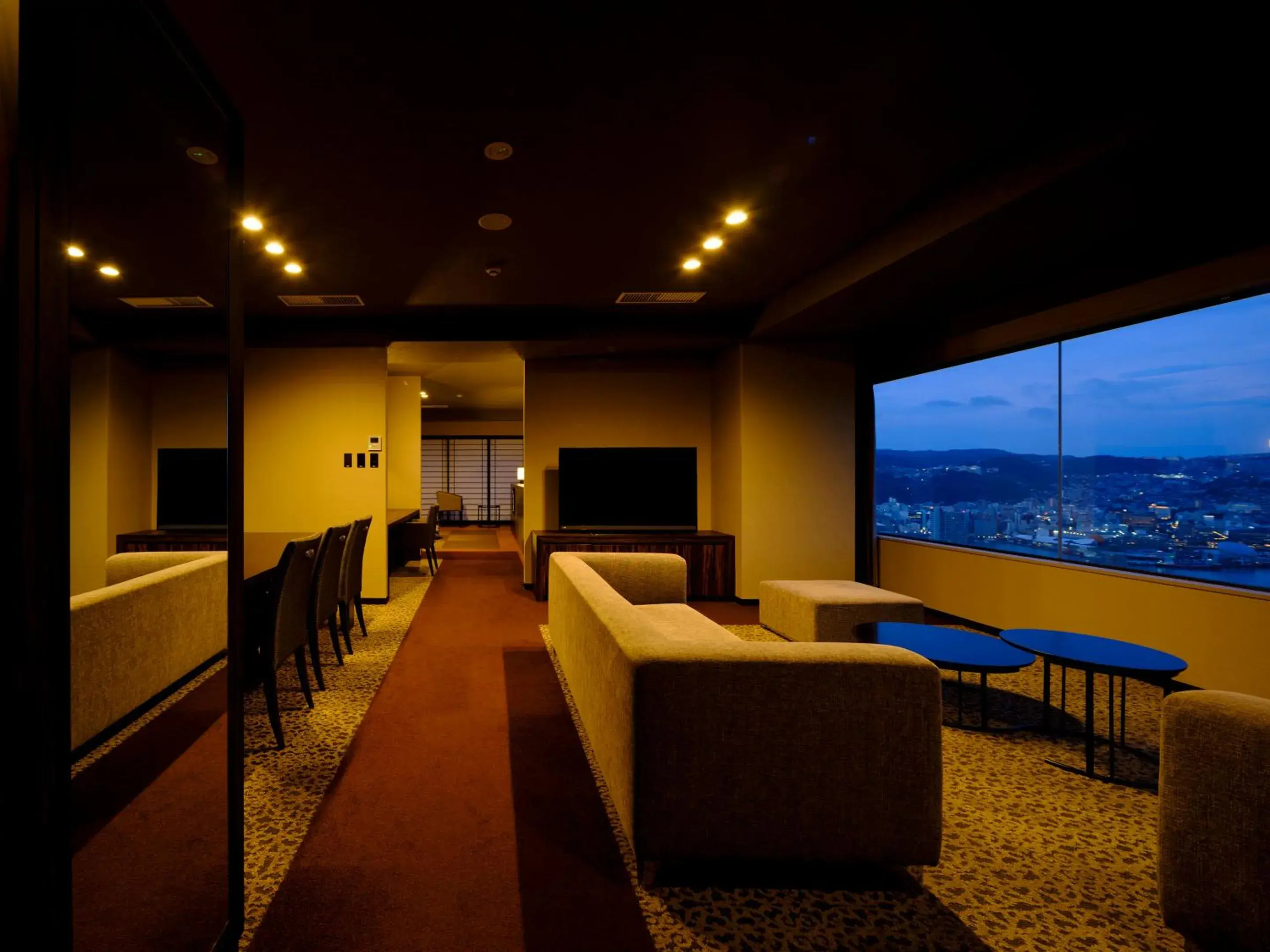 Living room in Inasayama Kanko Hotel Living room in Inasayama Kanko Hotel