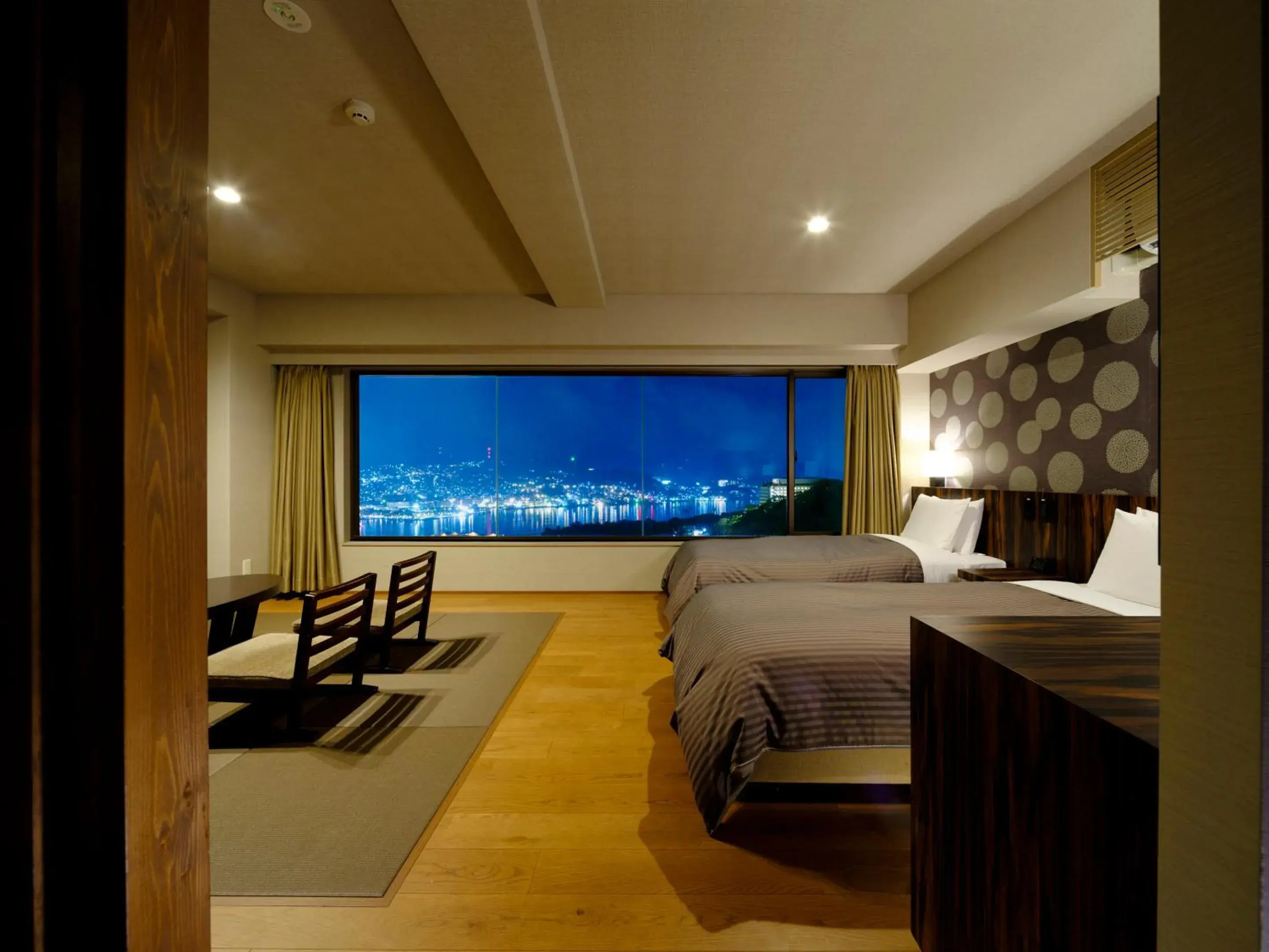 View (from property/room), Bed in Inasayama Kanko Hotel View (from property/room), Bed in Inasayama Kanko Hotel