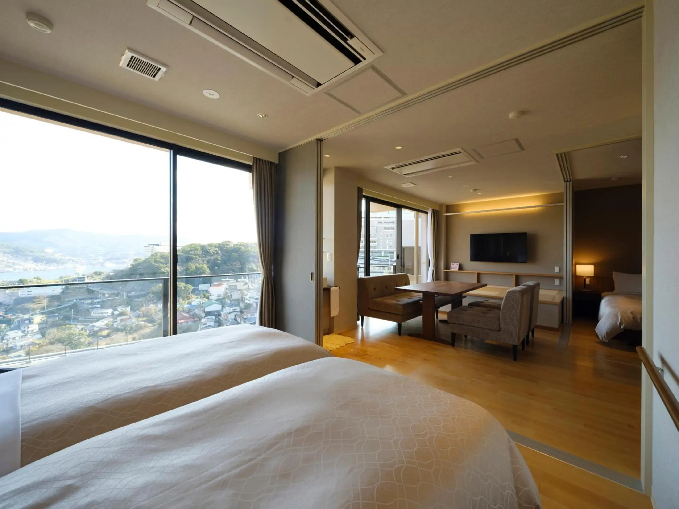 Living room, Bed in Inasayama Kanko Hotel Living room, Bed in Inasayama Kanko Hotel
