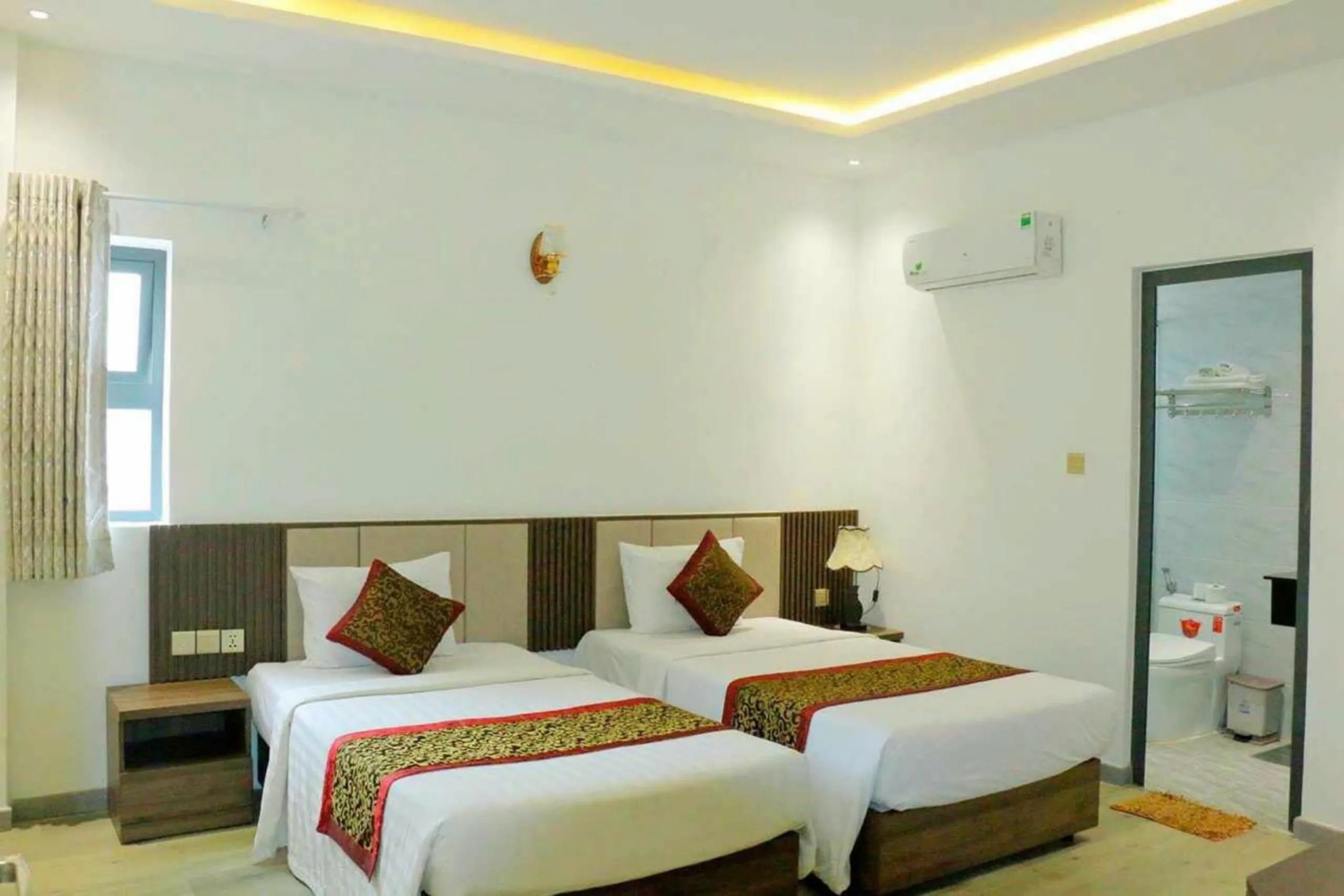 Bedroom in Oliver Hotel