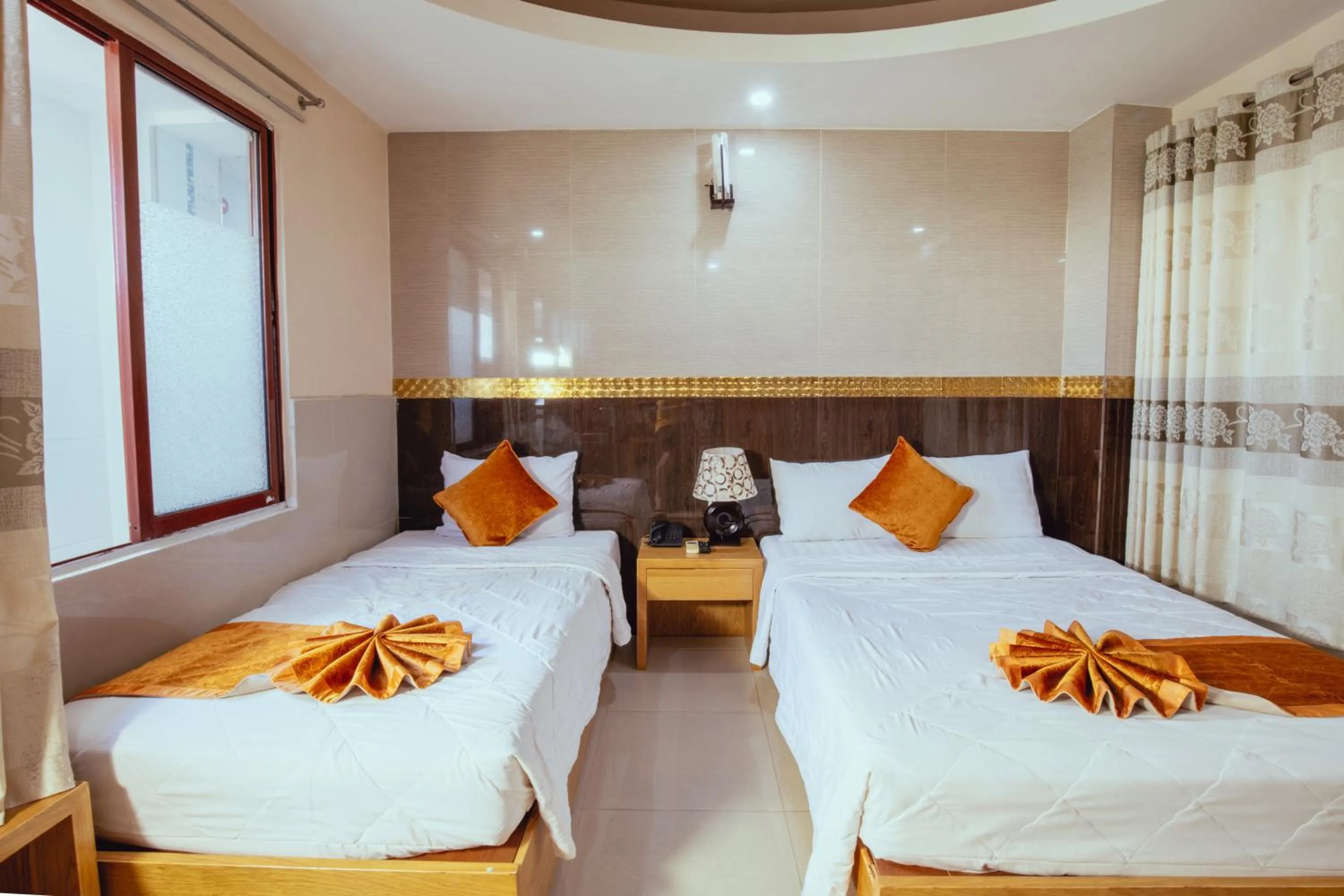 Bedroom in Oliver Hotel