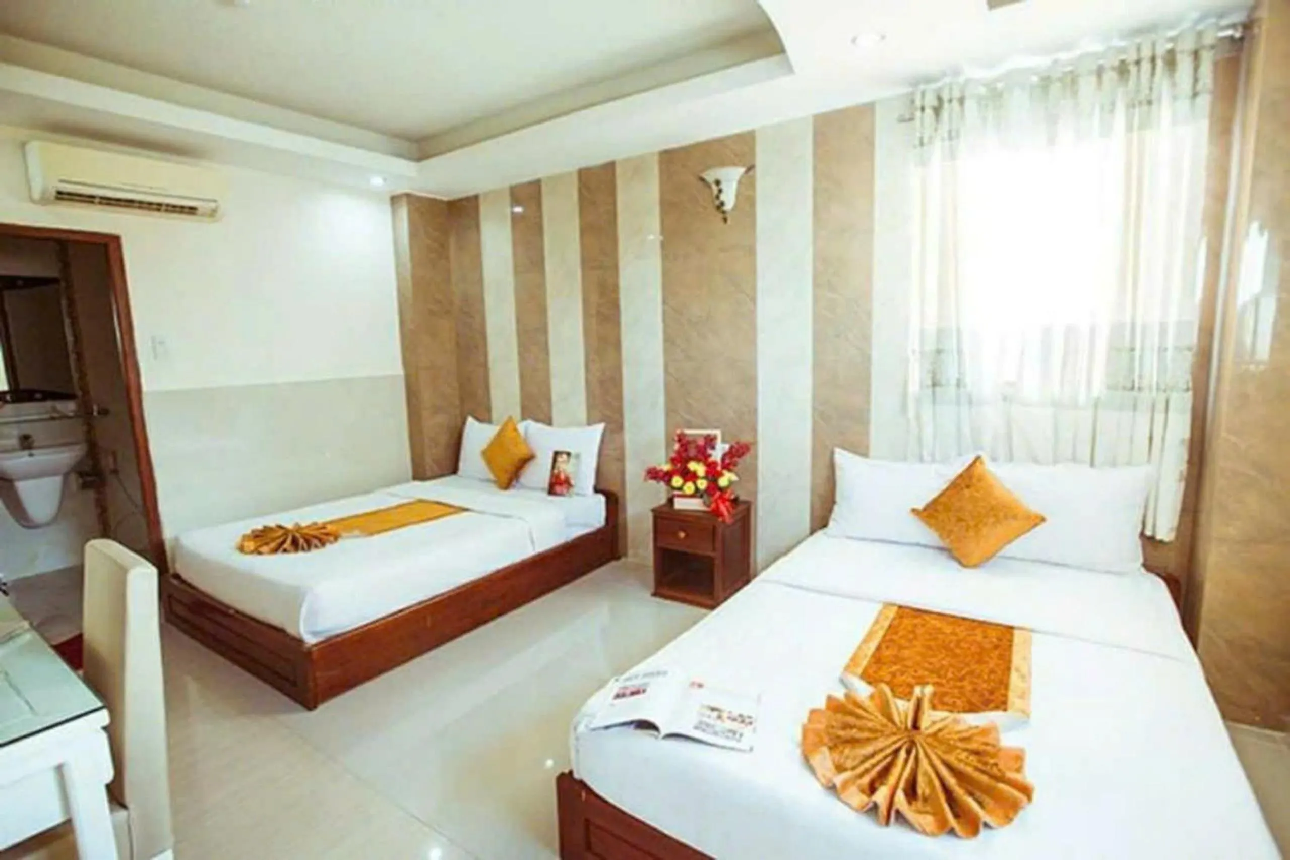 Bedroom in Oliver Hotel