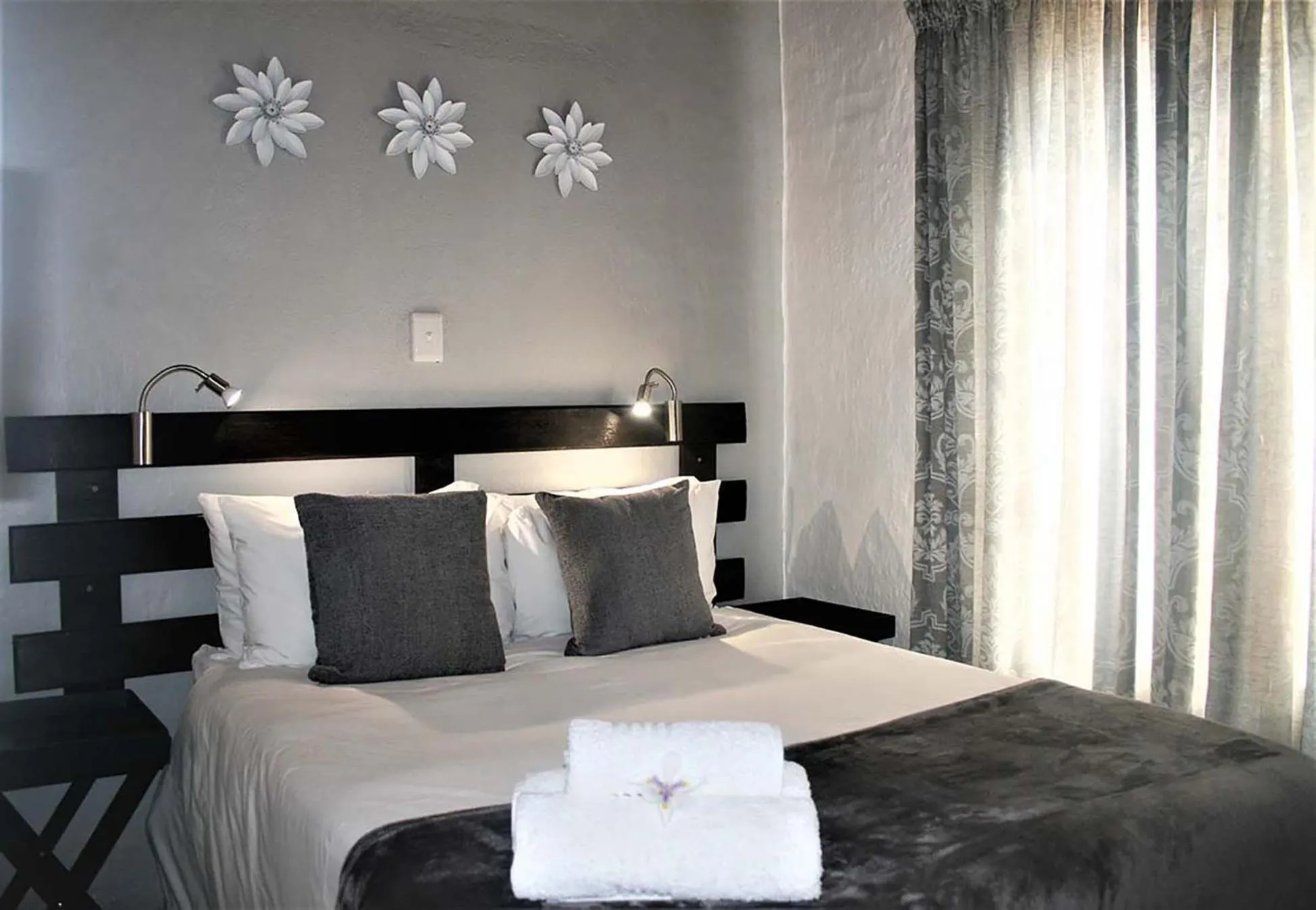 Bedroom, Bed in Sabie Star
