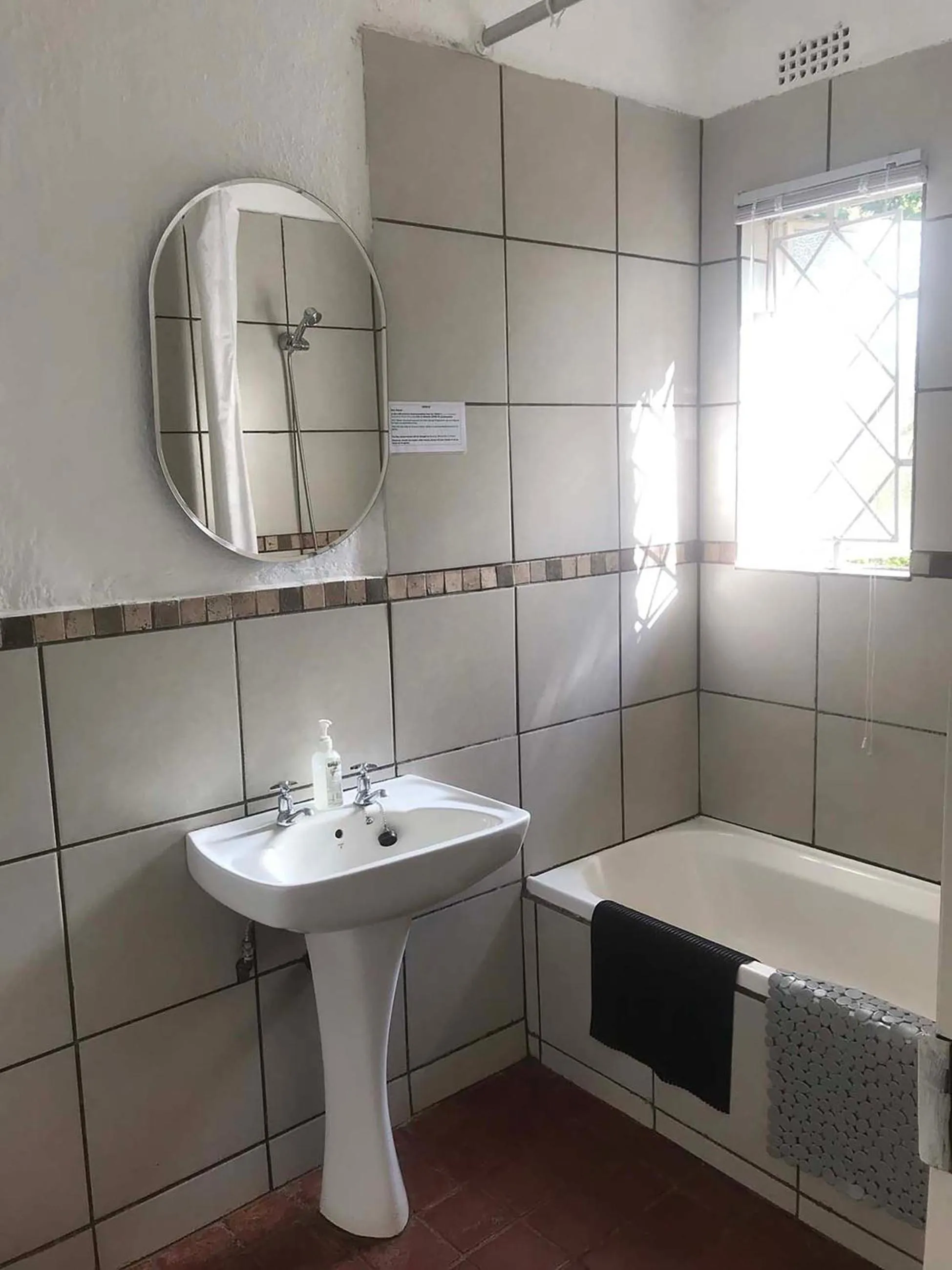 Bathroom in Sabie Star