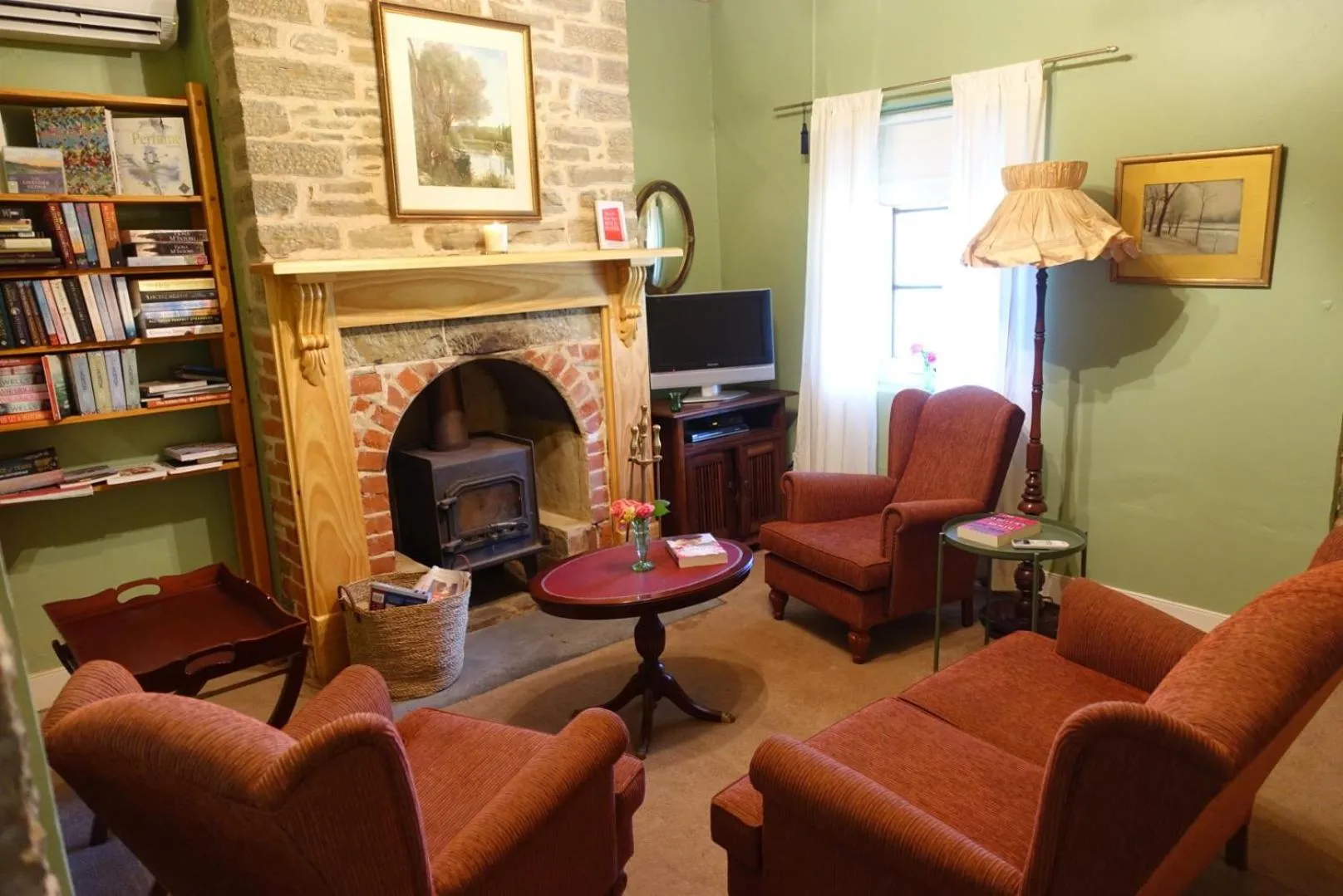 Living room in Amy's House Bed & Breakfast