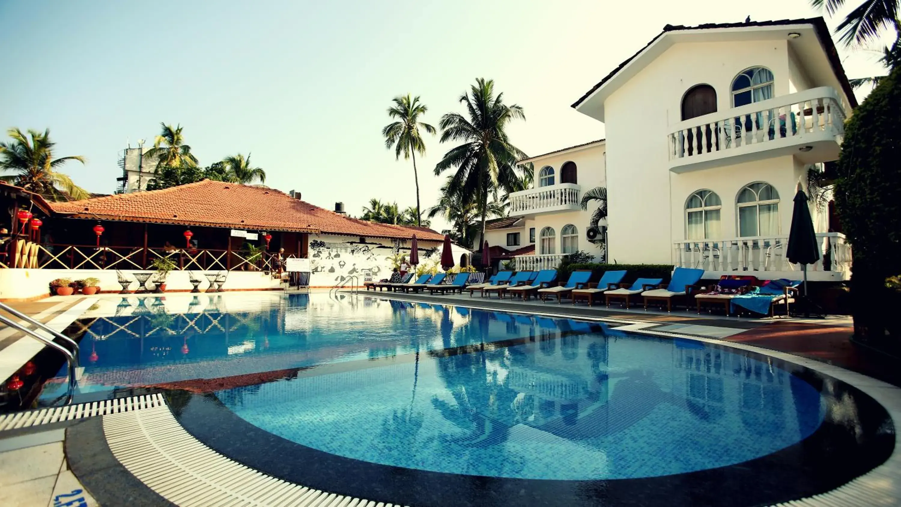 Property building in Colonia Santa Maria Property building in Colonia Santa Maria