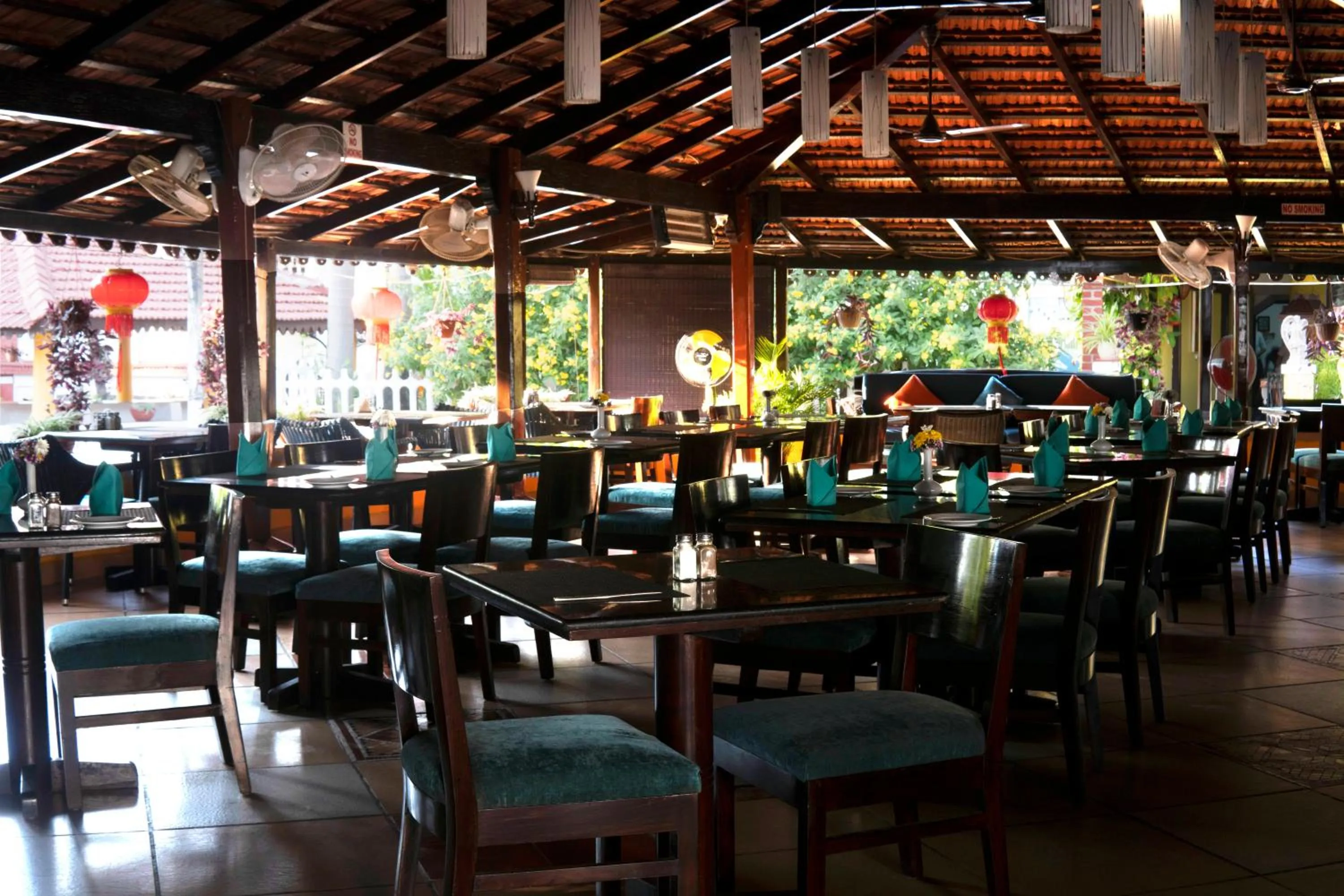 Restaurant/places to eat in Colonia Santa Maria