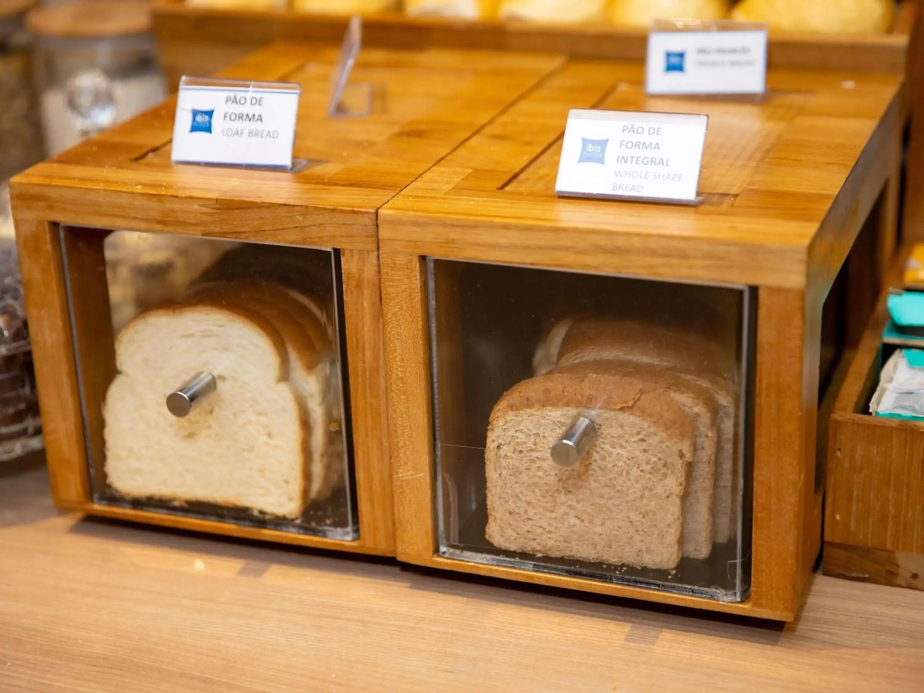 Restaurant/places to eat in ibis budget Divinopolis Restaurant/places to eat in ibis budget Divinopolis