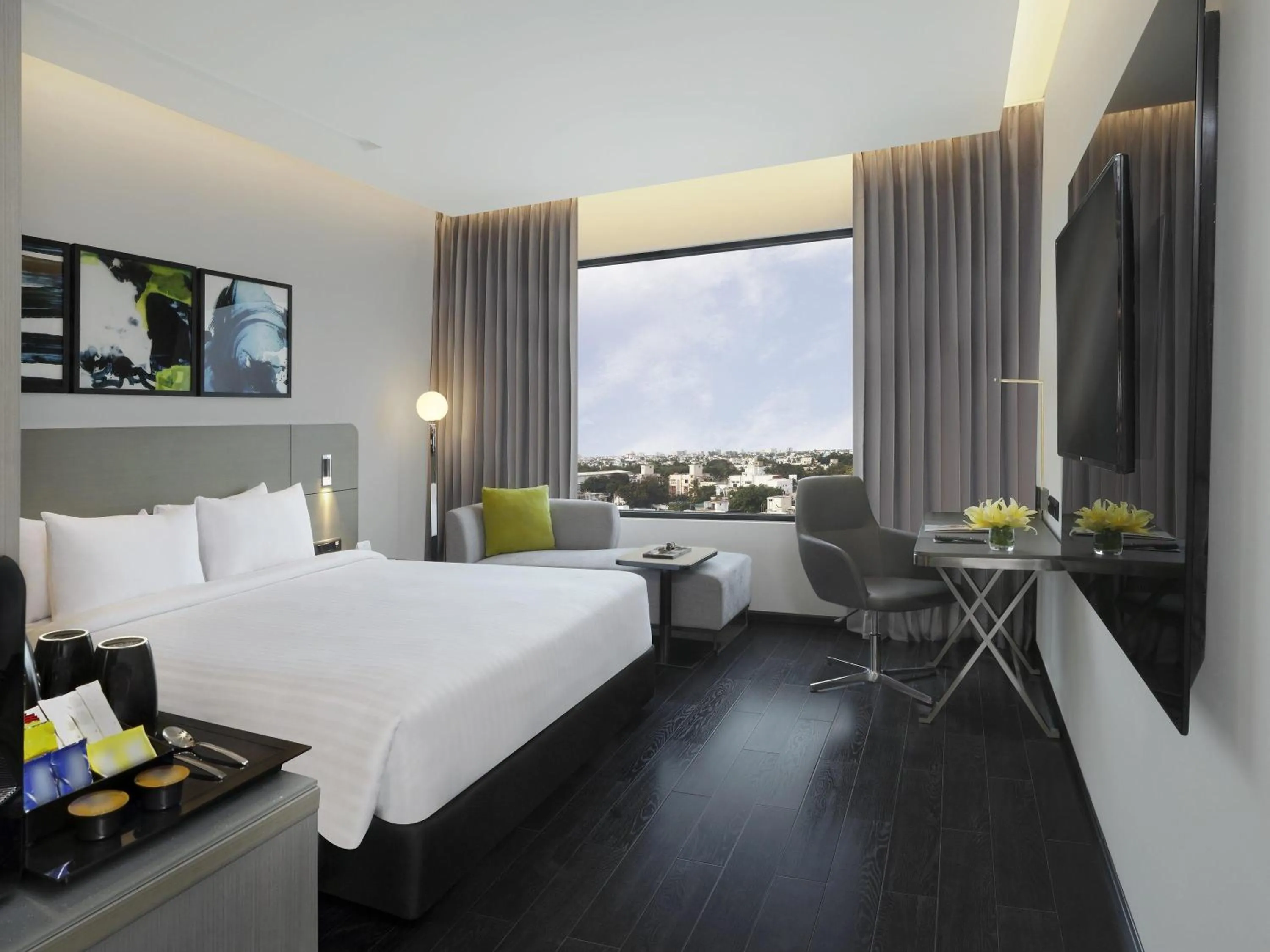 Bedroom, Bed in Novotel Chennai Chamiers Road