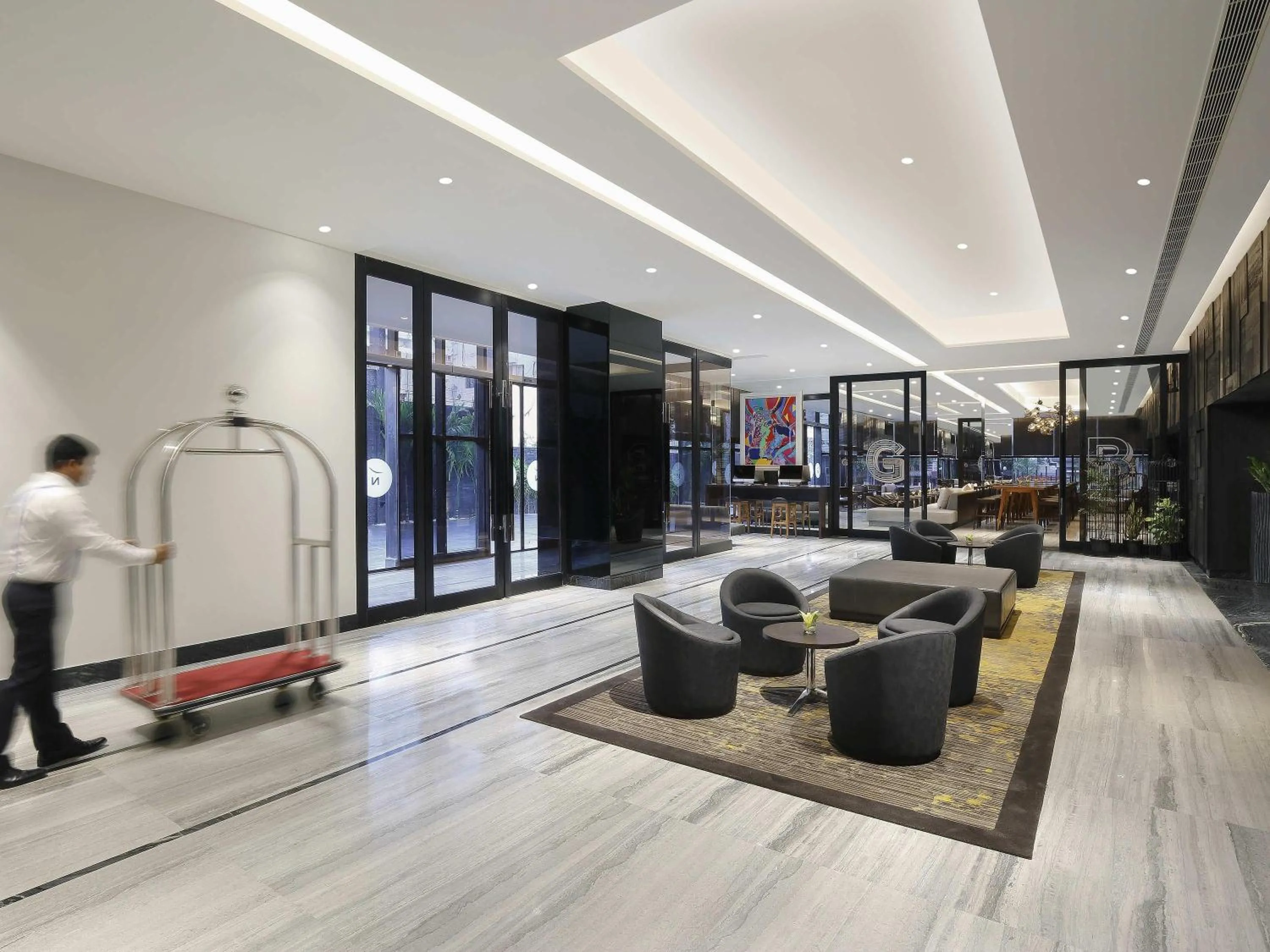 Property building in Novotel Chennai Chamiers Road