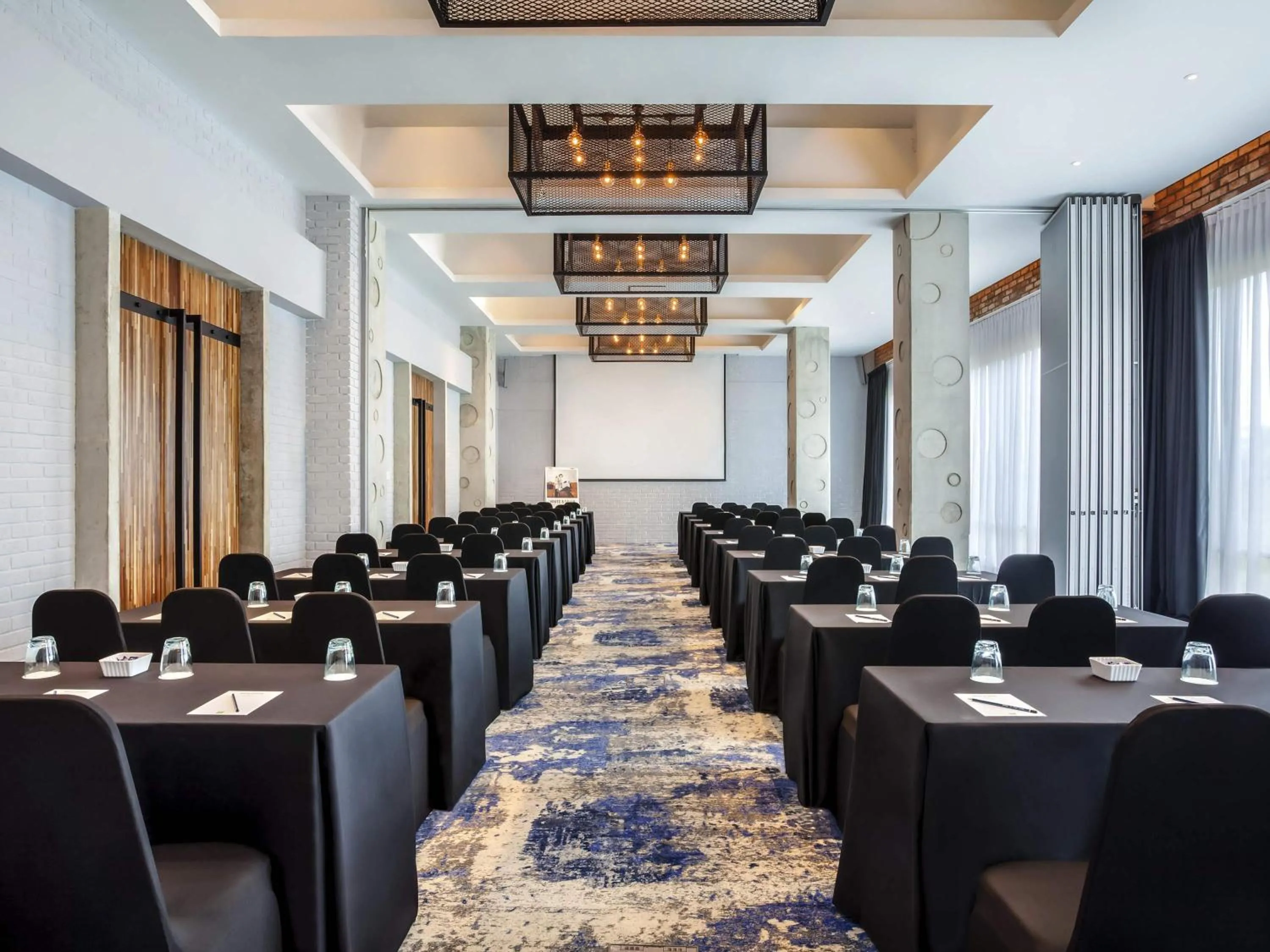 Meeting/conference room in ibis Styles Kota Kinabalu Inanam