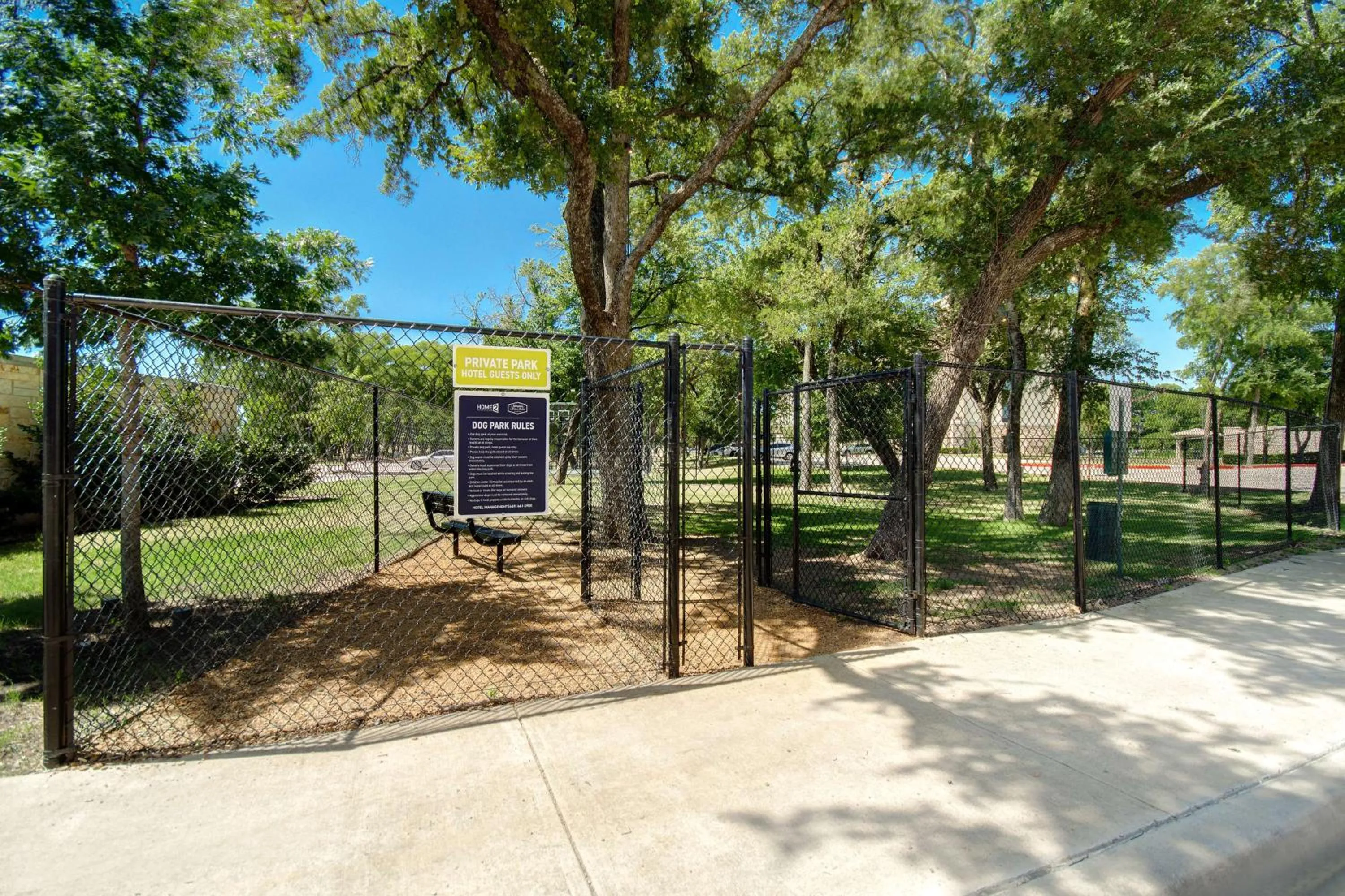 Property building in Home2 Suites By Hilton Plano Richardson