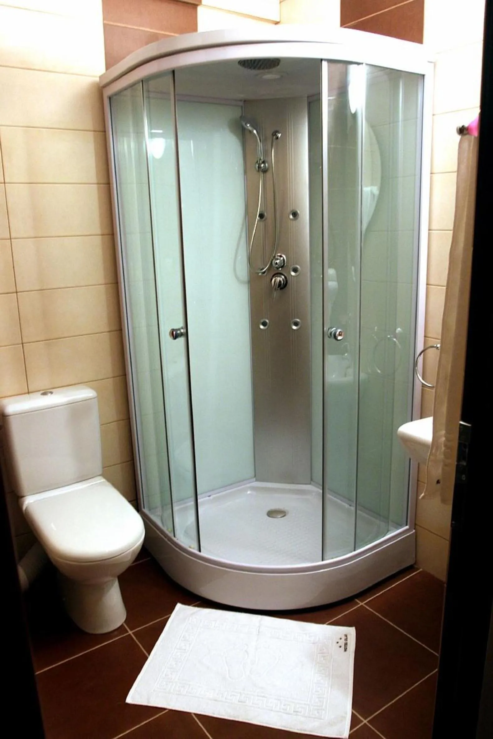 Bathroom in Hotel Clas