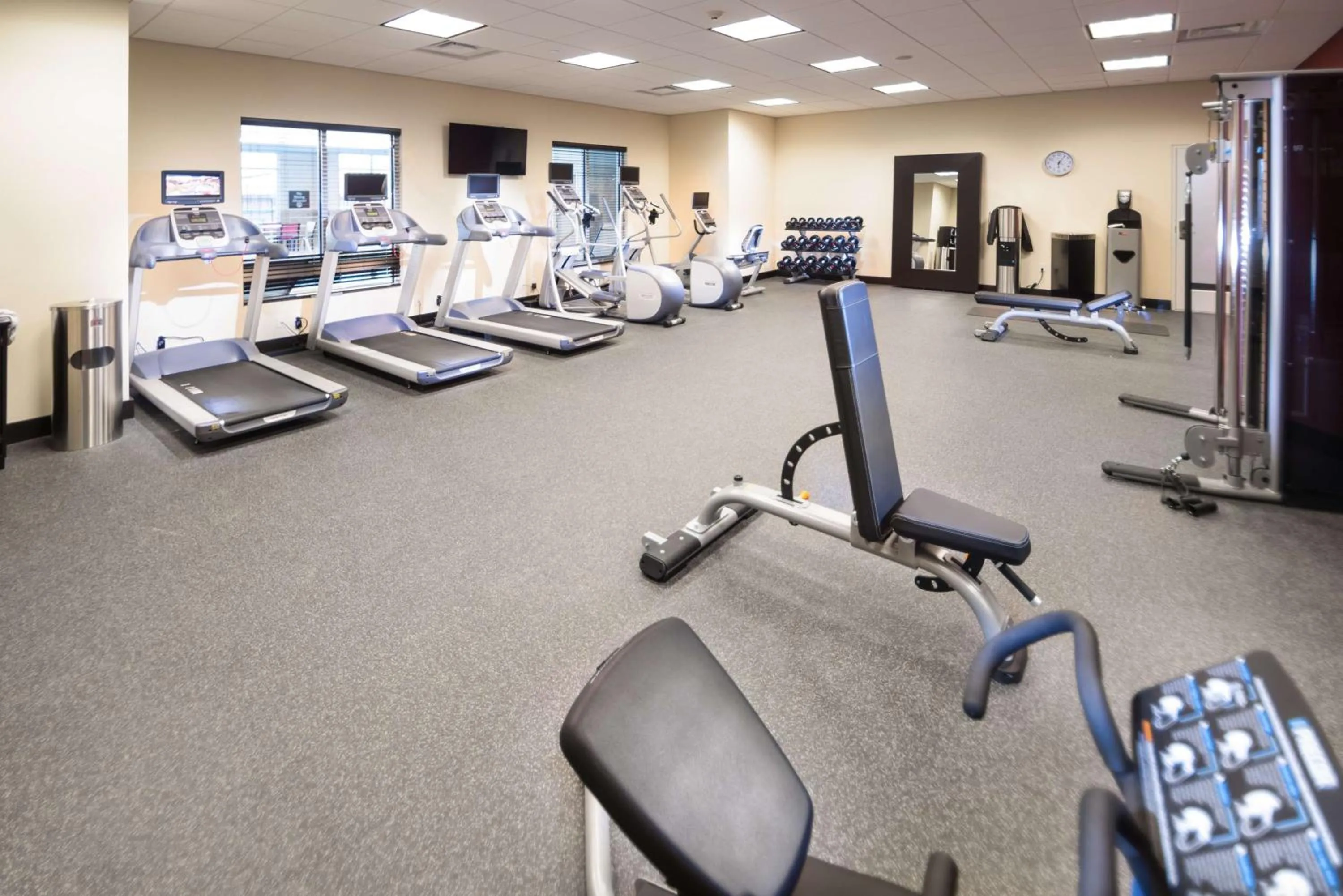 Fitness centre/facilities in Homewood Suites By Hilton Tulsa Catoosa