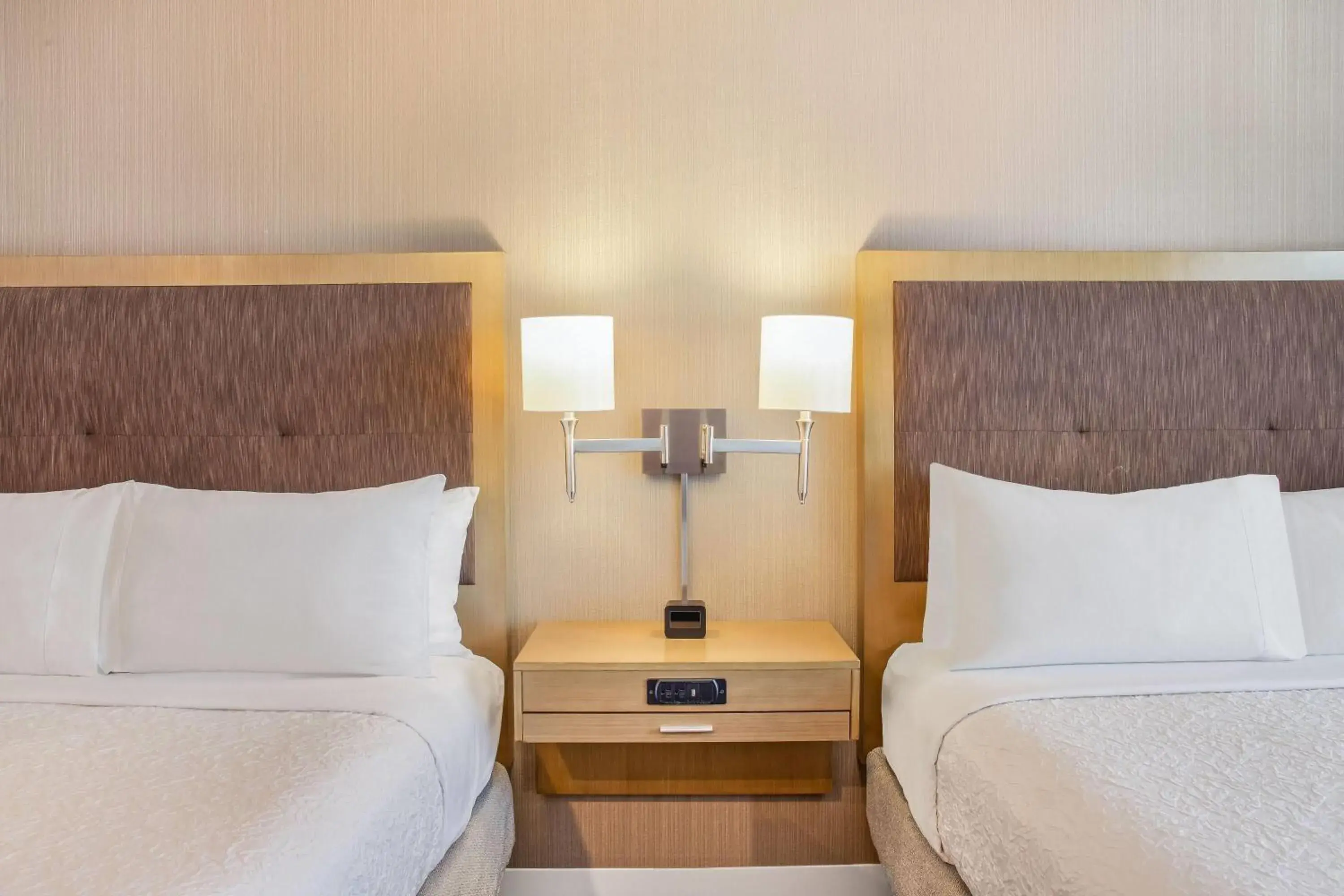 Bed in Ramada by Wyndham St Paul AB Bed in Ramada by Wyndham St Paul AB