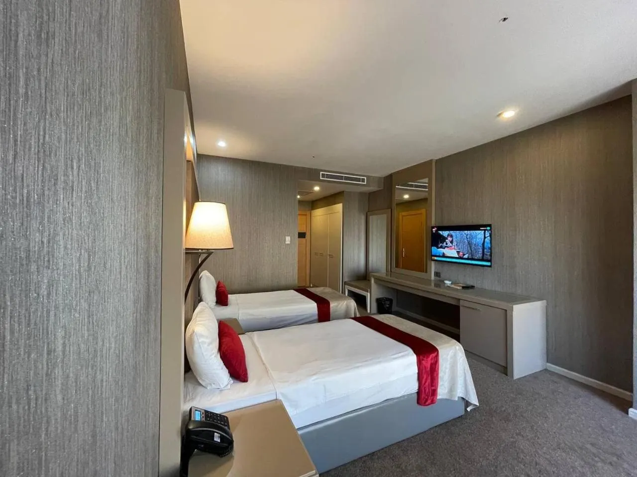 Bed in Sky Hotel Baku