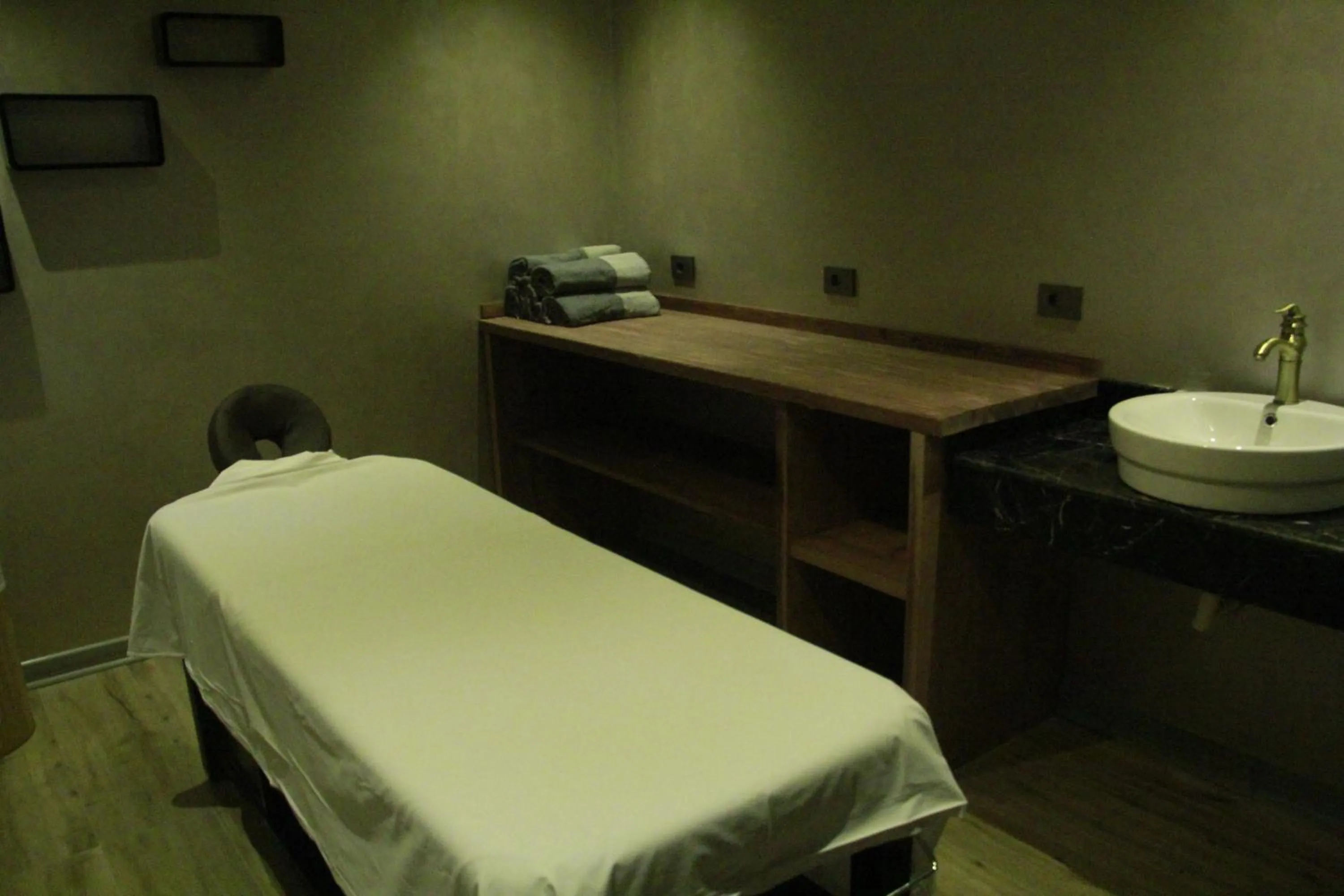 Massage in Sky Hotel Baku