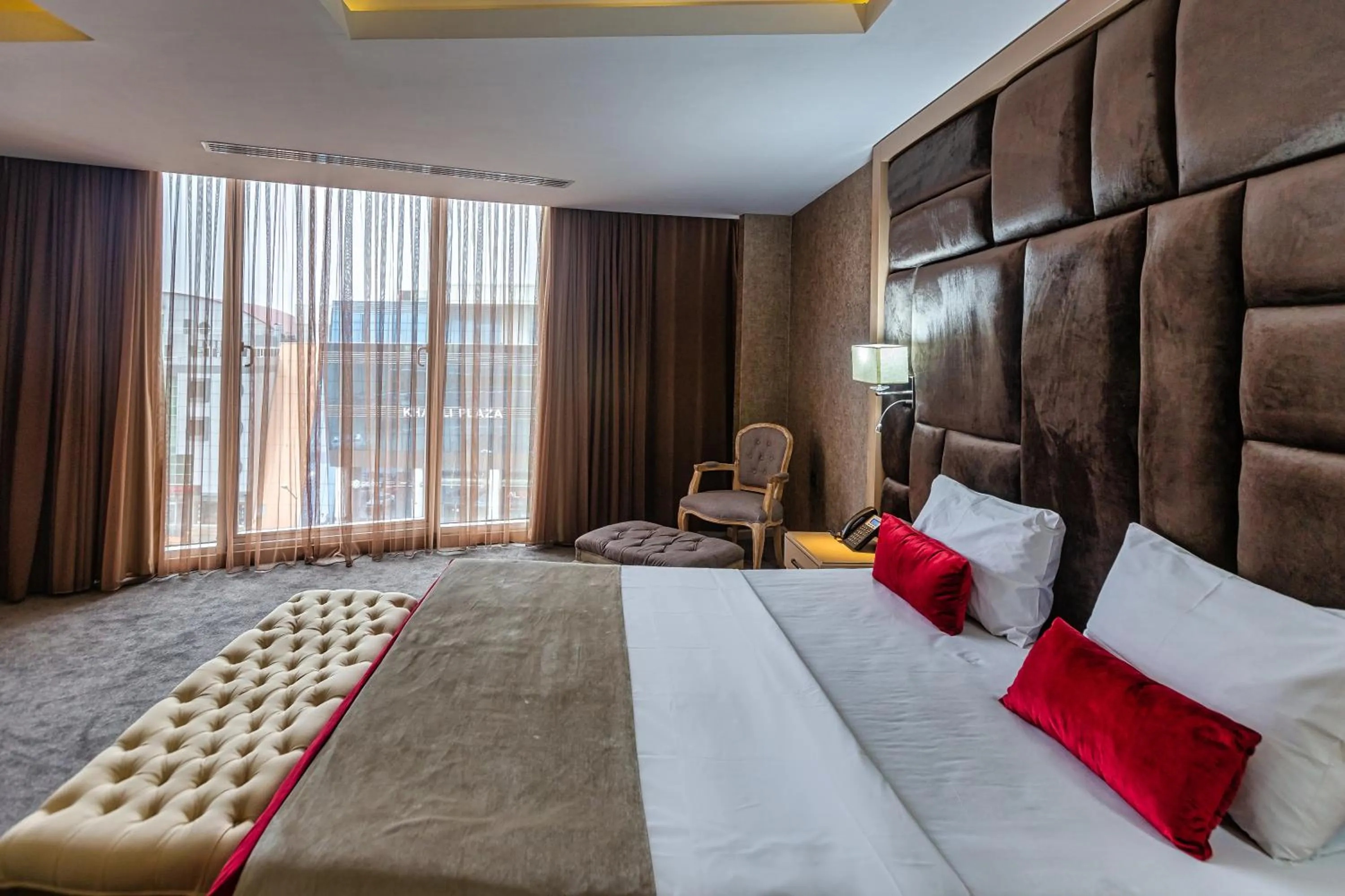 Bed in Sky Hotel Baku