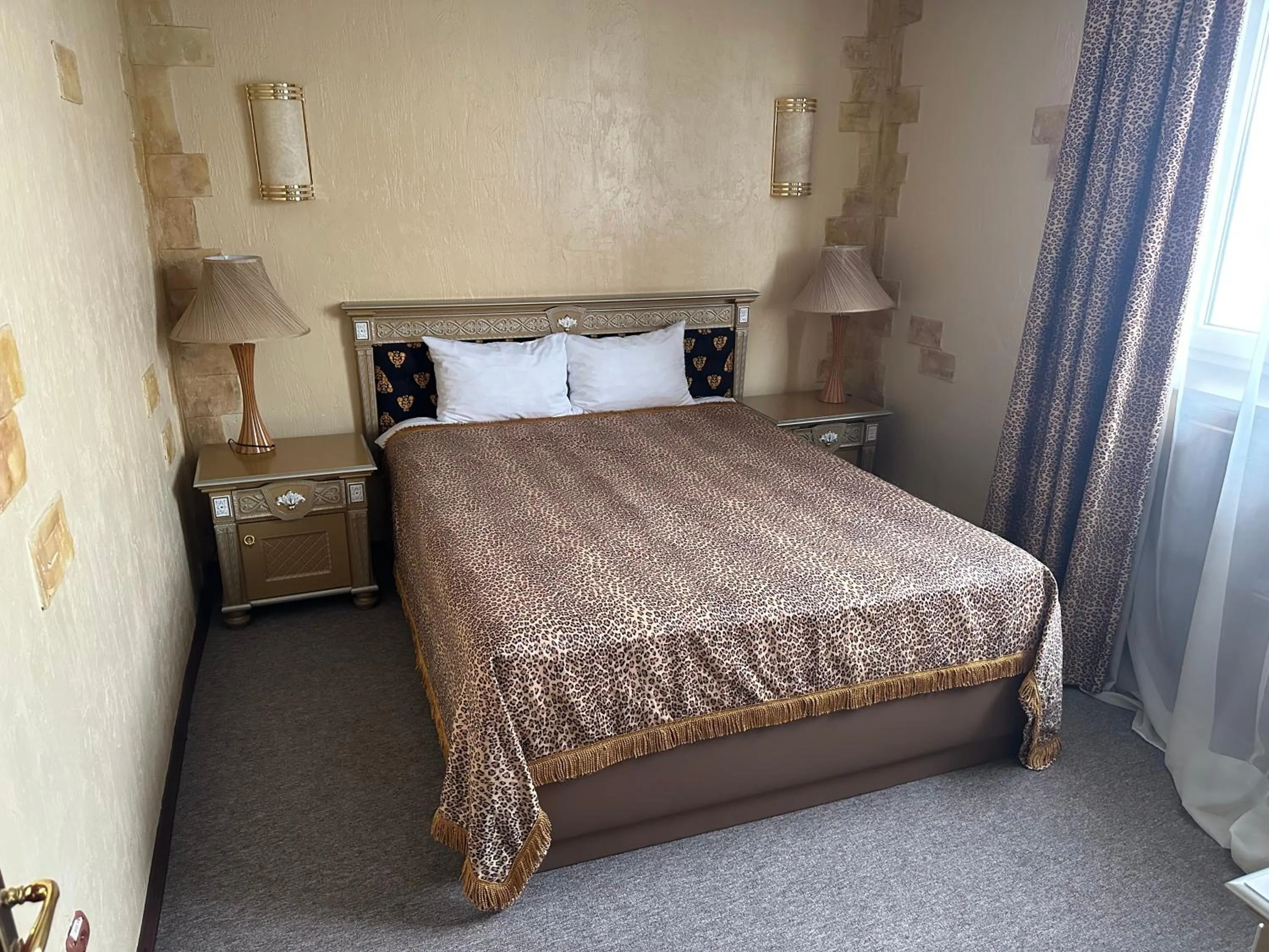 Bedroom, Bed in Отель Фараон