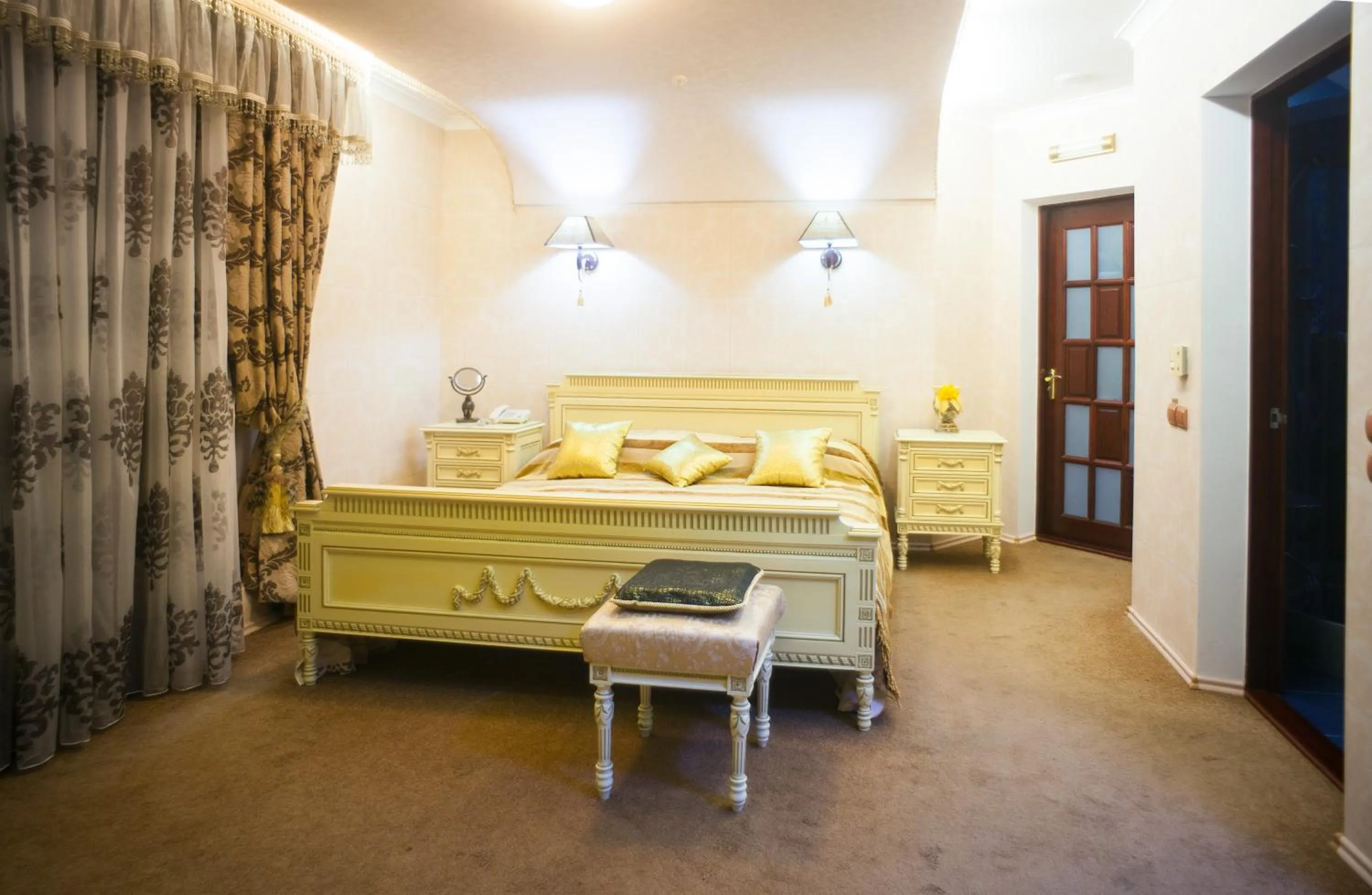 Bed in Отель Фараон