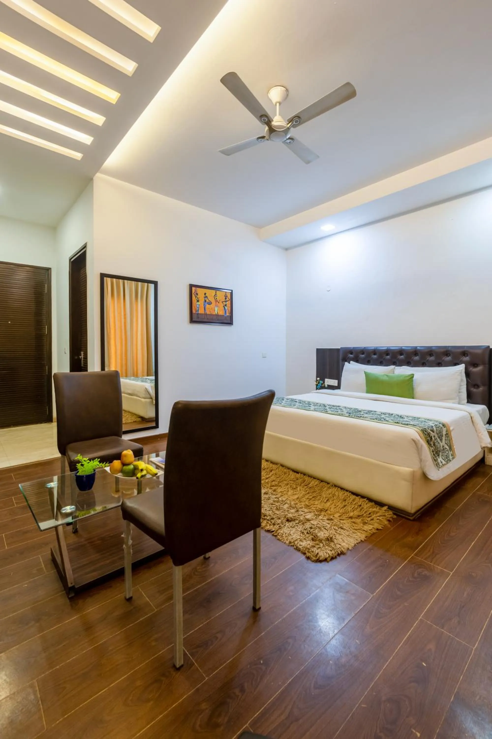 Bedroom, Bed in Vivid Boutique Hotel, Medanta, Gurugram