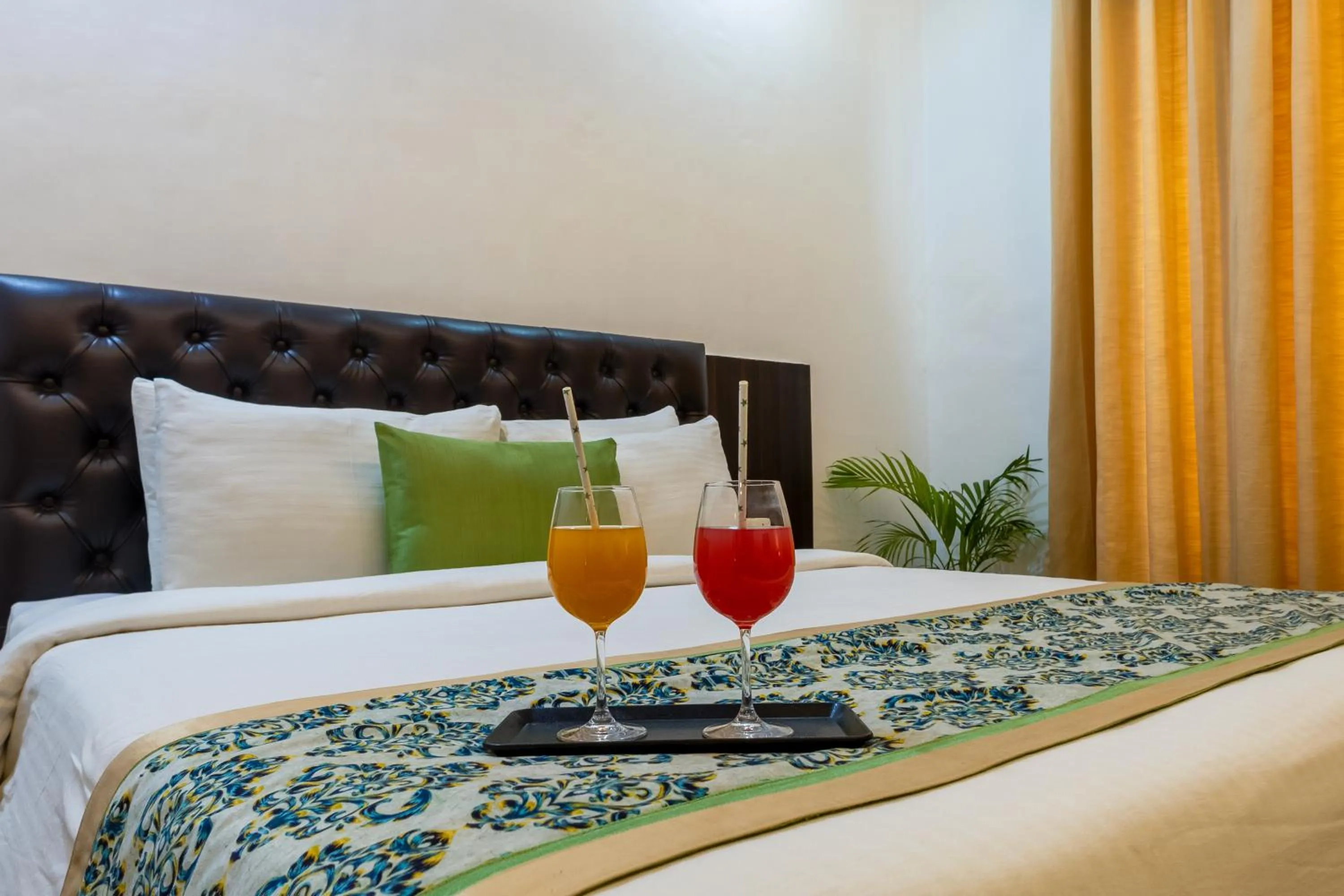 Bedroom, Bed in Vivid Boutique Hotel, Medanta, Gurugram