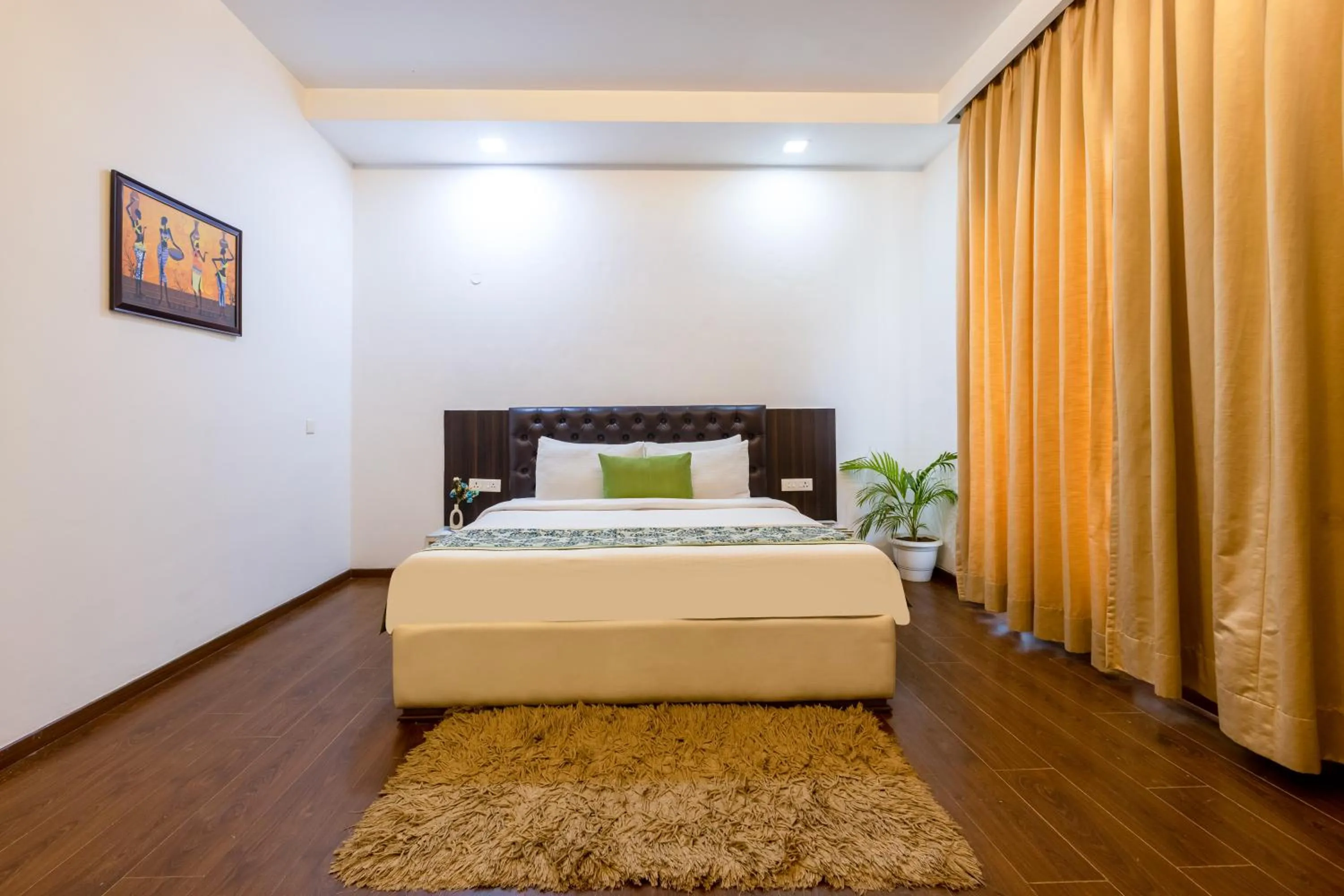 Bed in Vivid Boutique Hotel, Medanta, Gurugram