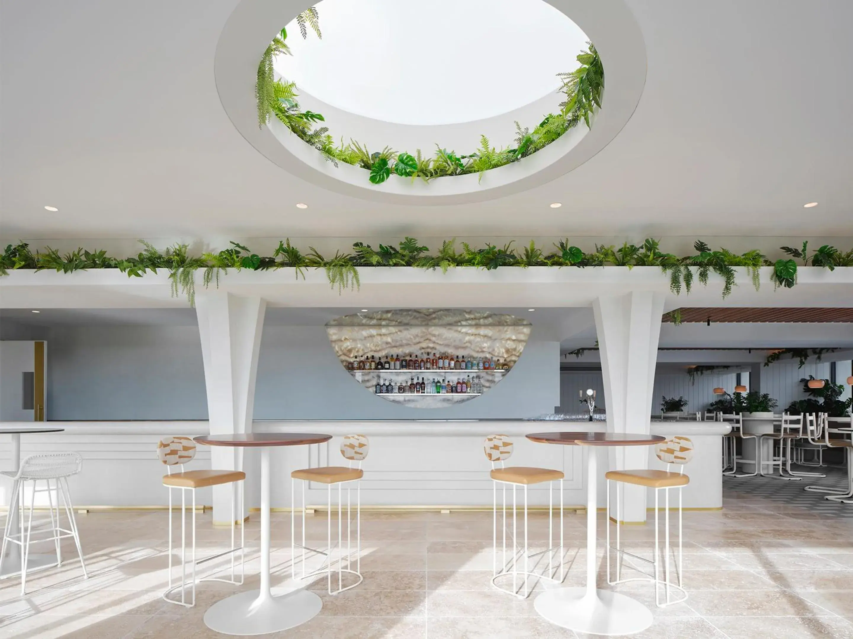 Lounge or bar in Burbury Hotel & Apartments Lounge or bar in Burbury Hotel & Apartments