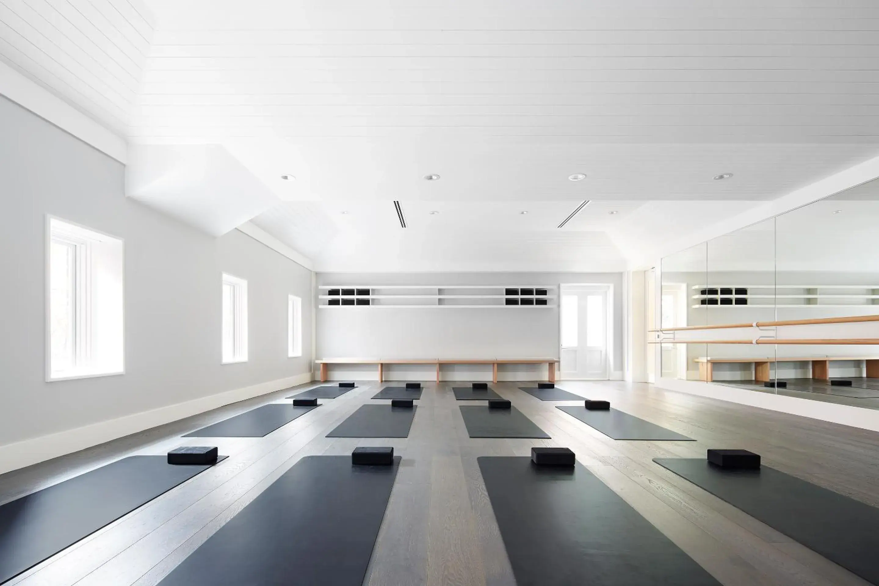 Fitness centre/facilities in Burbury Hotel & Apartments Fitness centre/facilities in Burbury Hotel & Apartments