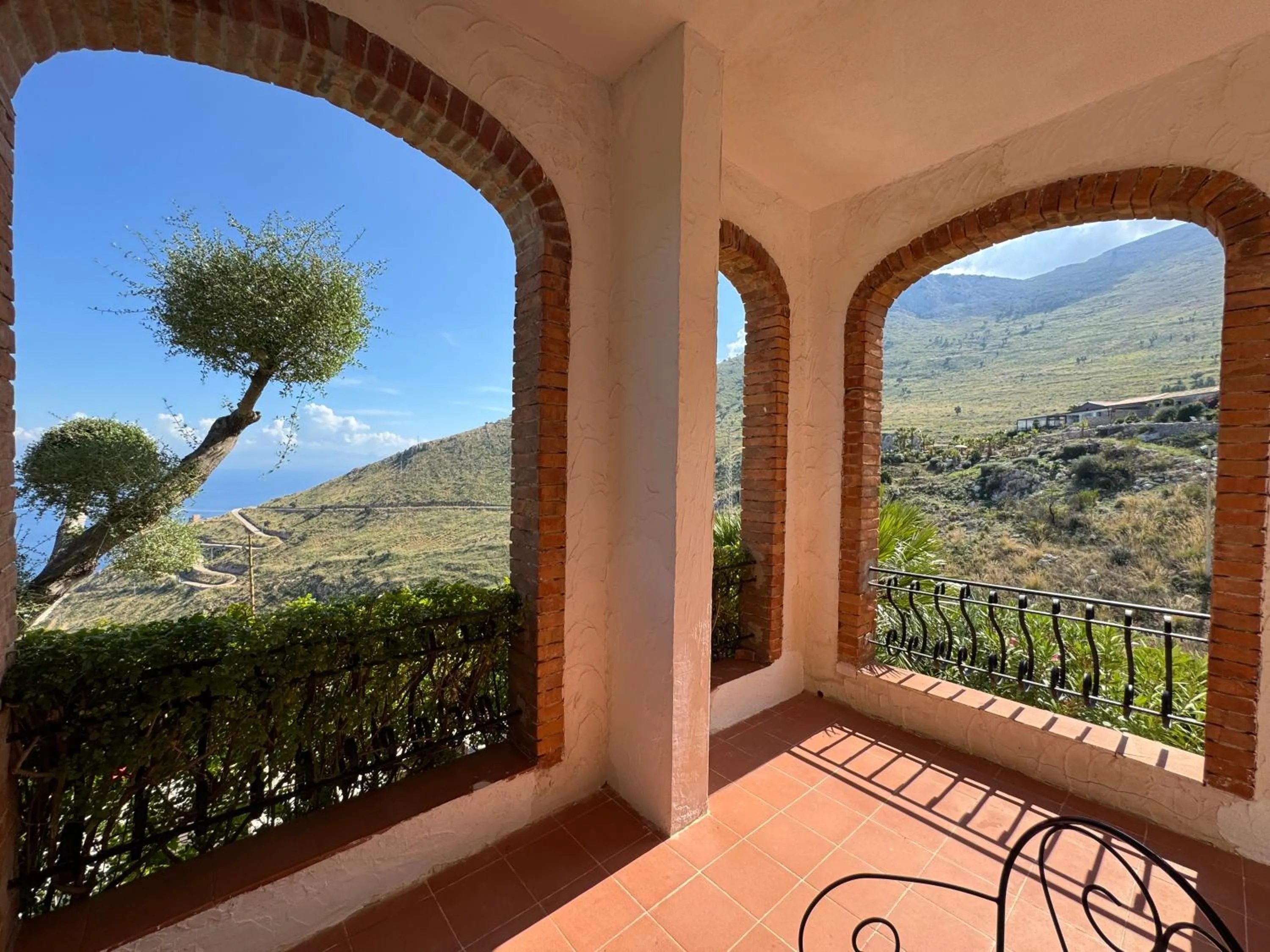 Day in Baglio La Luna - B&B