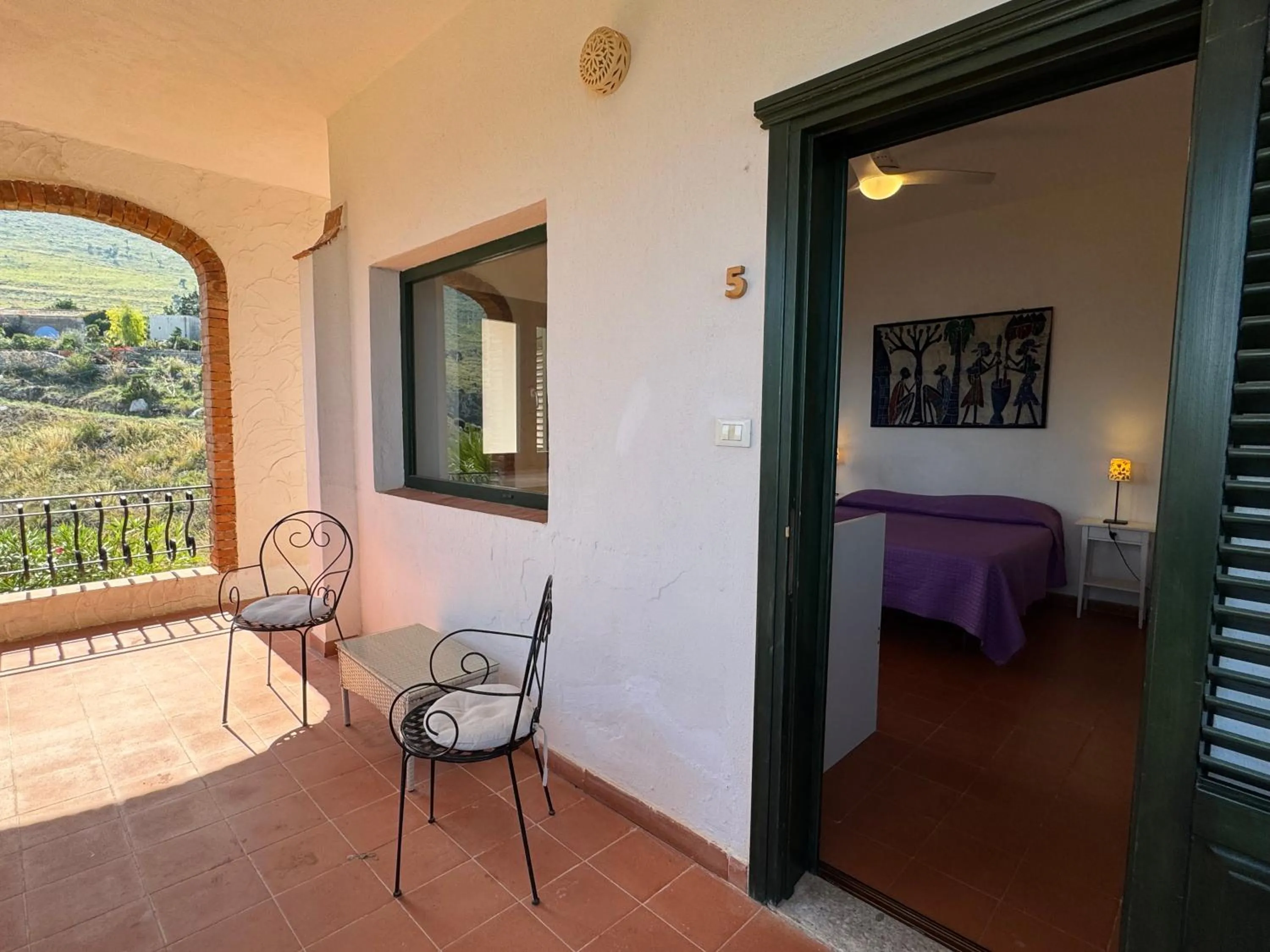 Balcony/Terrace, Bed in Baglio La Luna - B&B
