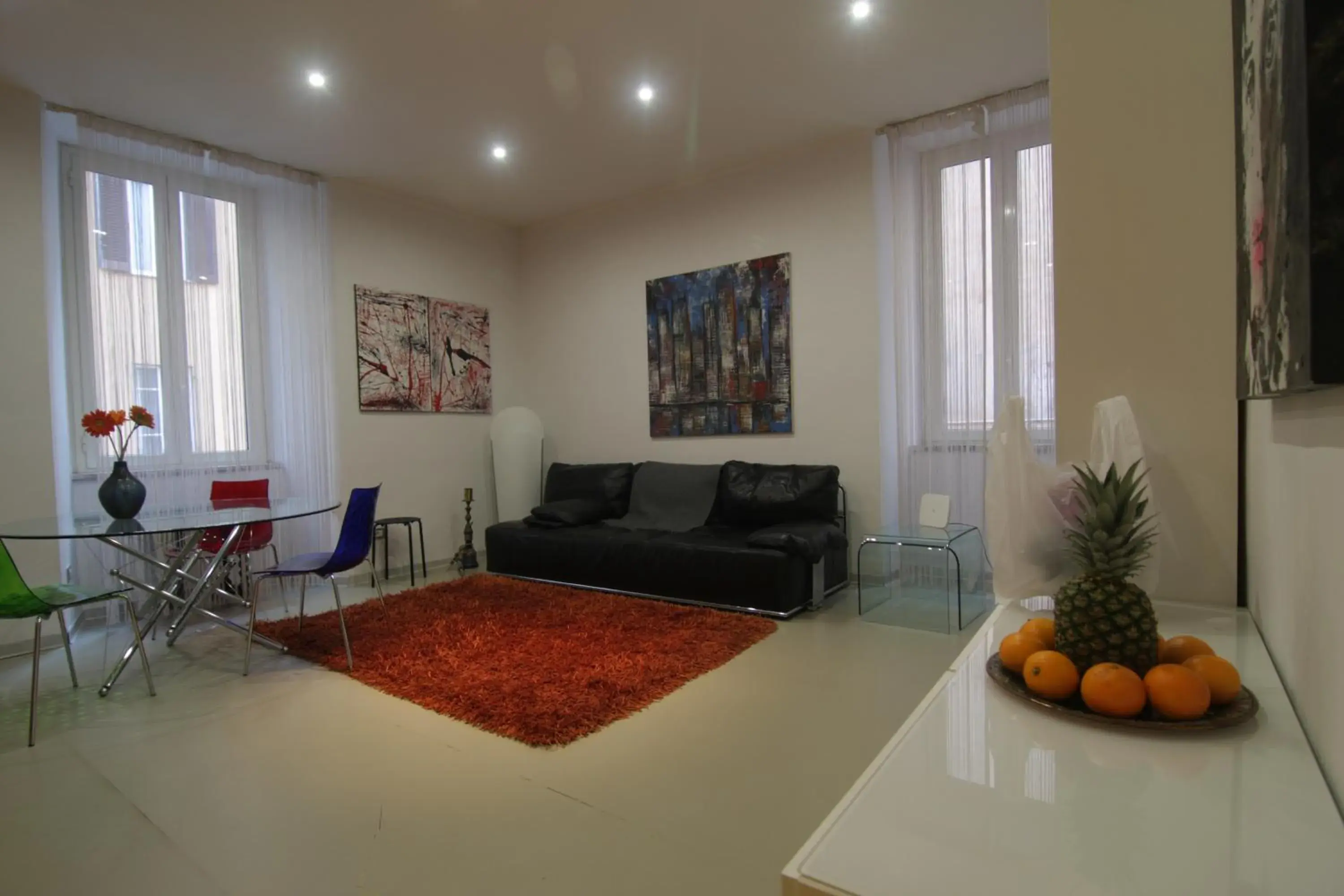 Casa Cavallotti - modern apartment between Train station and Port Casa Cavallotti - modern apartment between Train station and Port
