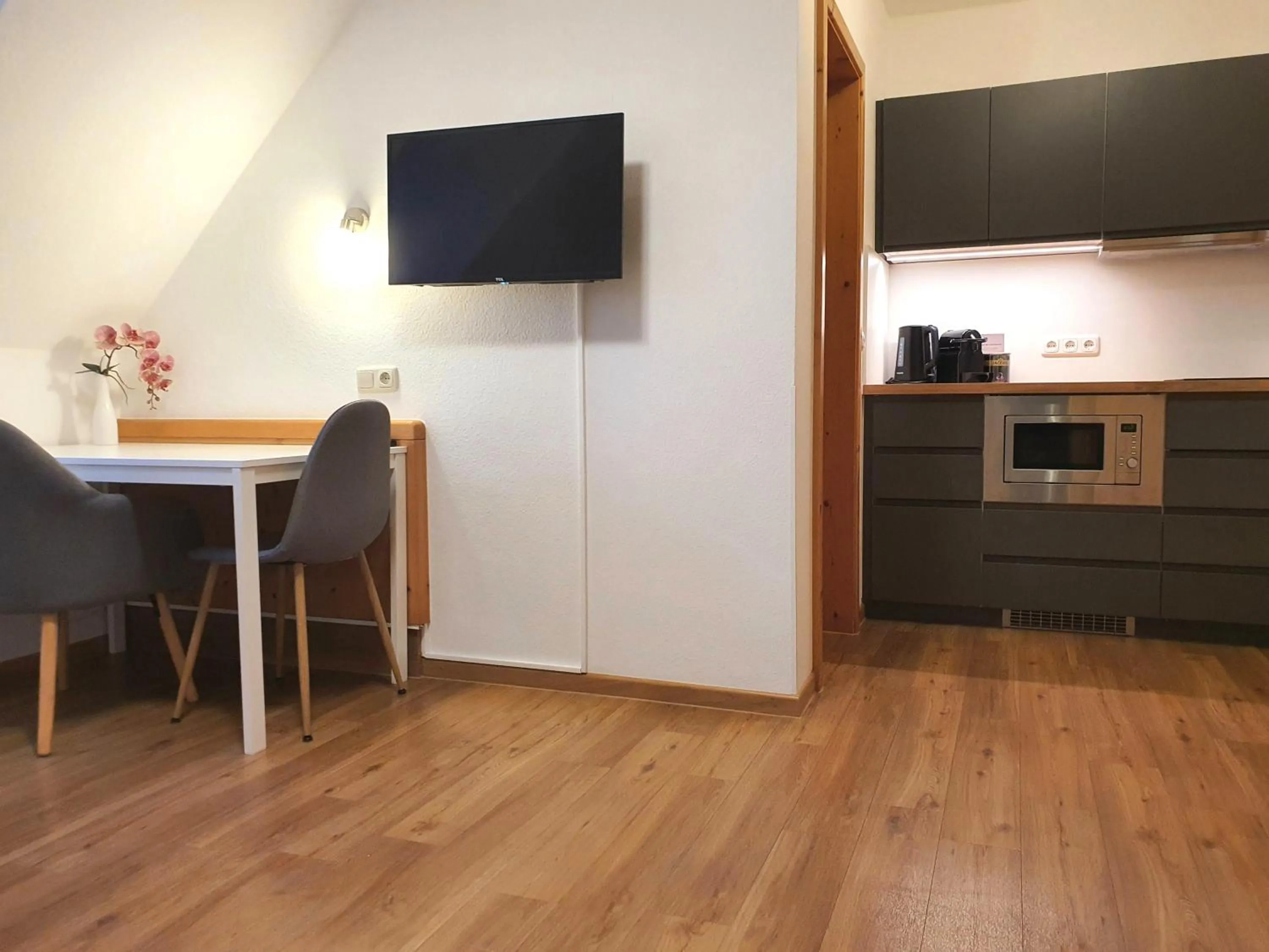 Photo of the whole room in Hotel am Schwanberg