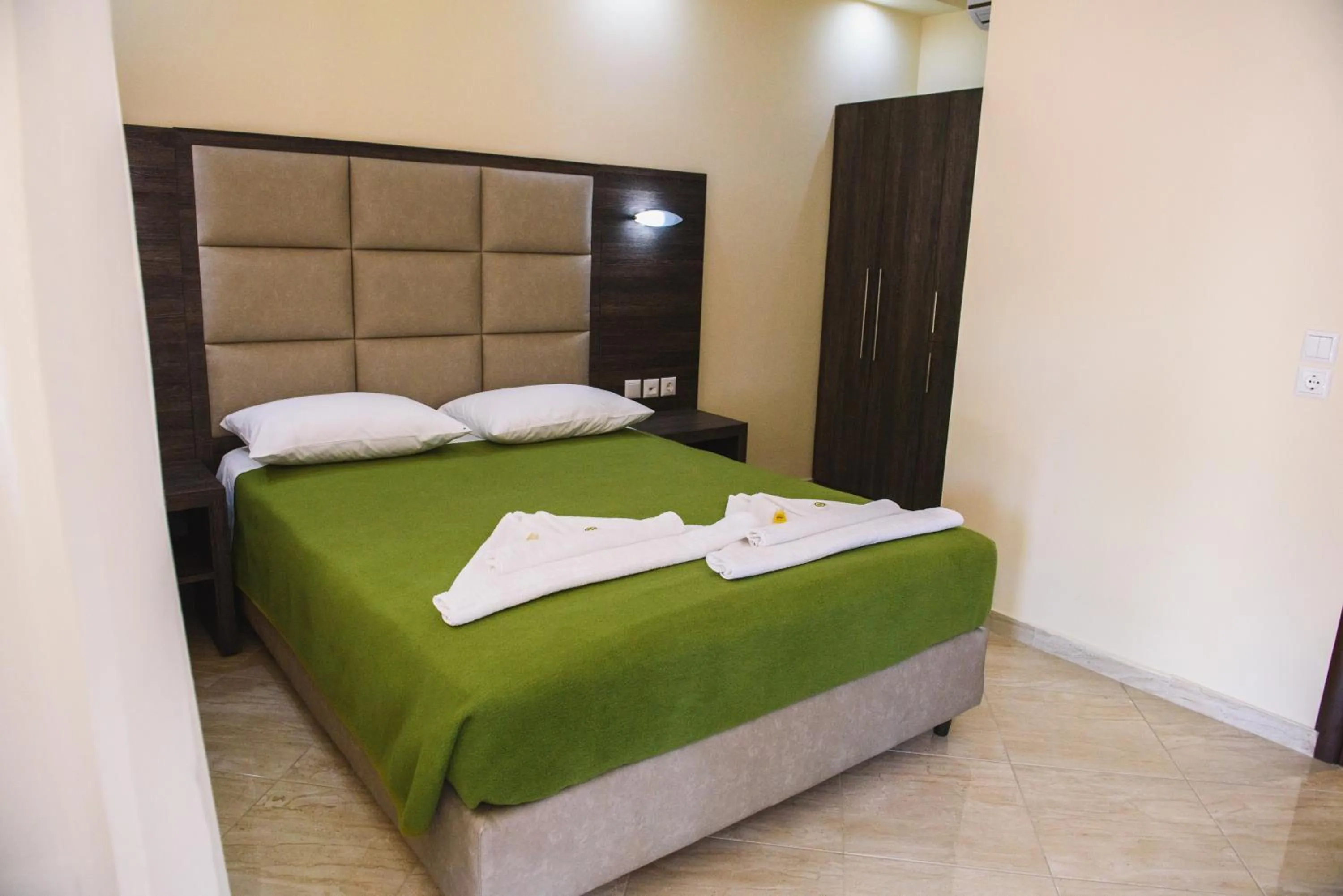 Bed in Santa Rosa Hotel & Beach