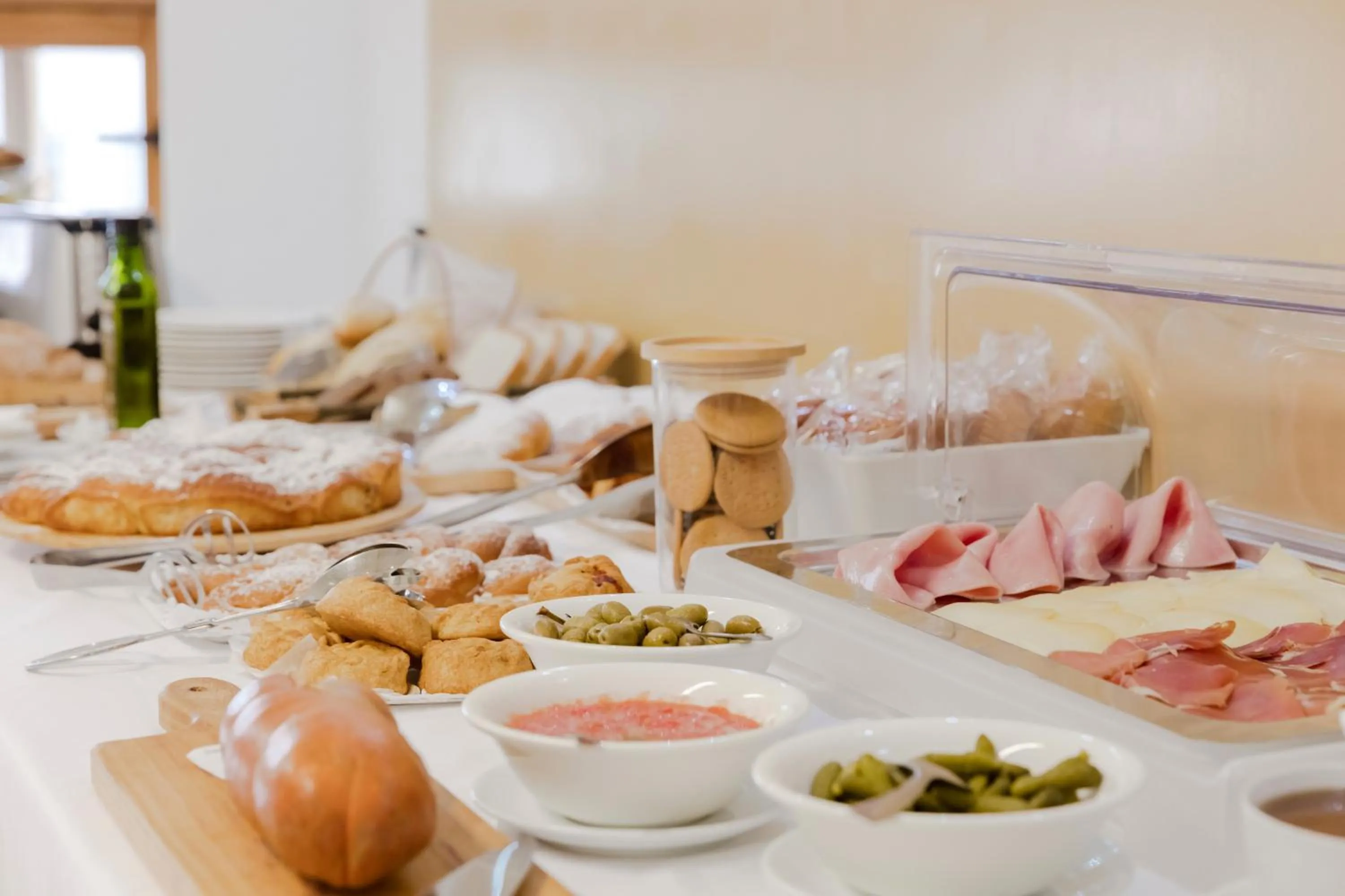 Buffet breakfast in Fonda Llabres Boutique